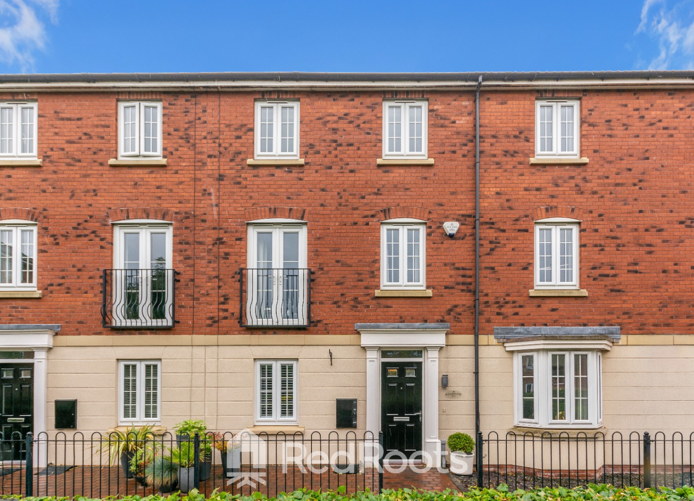 4 bed town house for sale in Windermere Drive, Doncaster, South Yorkshire, DN4 5PZ  - Property Image 2