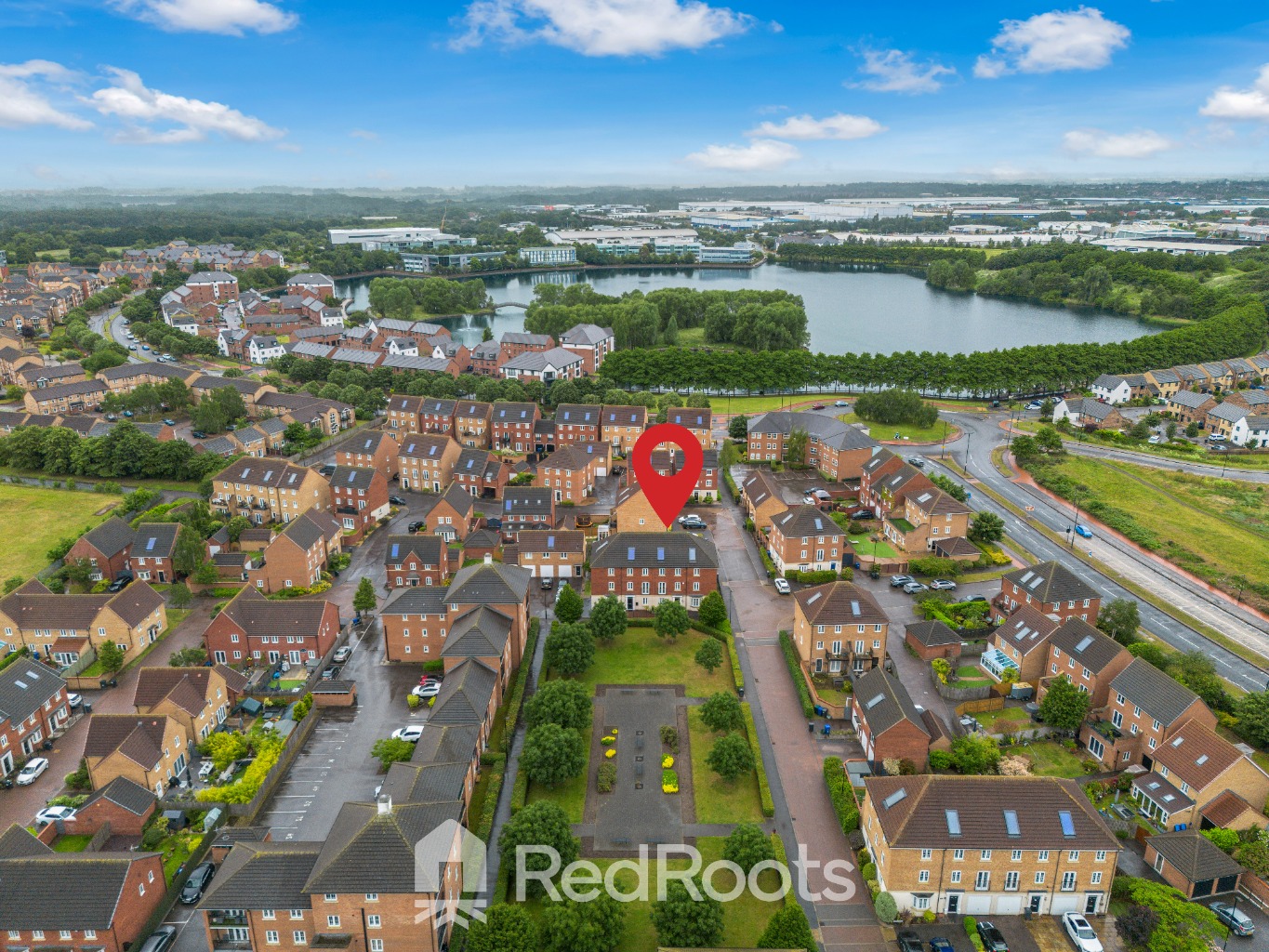 4 bed town house for sale in Windermere Drive, Doncaster, South Yorkshire, DN4 5PZ