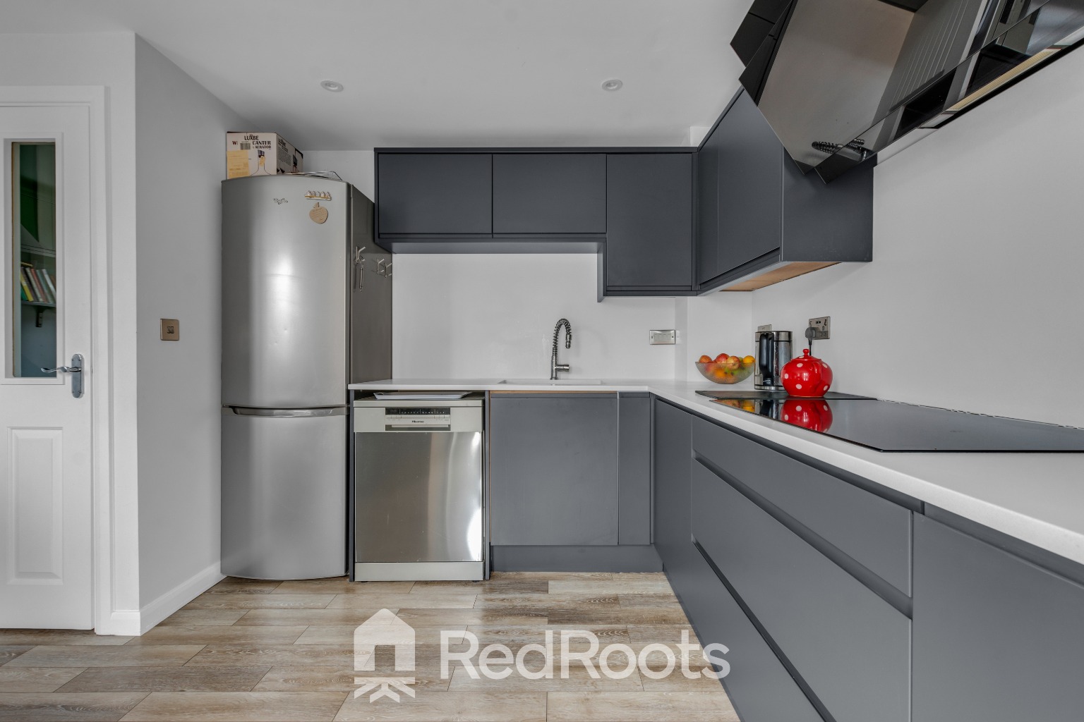 4 bed town house for sale in Windermere Drive, Doncaster, South Yorkshire, DN4 5PZ  - Property Image 5