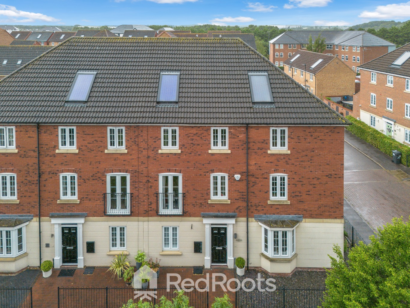 4 bed town house for sale in Windermere Drive, Doncaster, South Yorkshire, DN4 5PZ  - Property Image 29