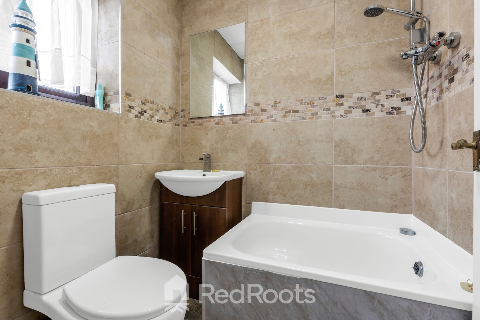 2 bed semi-detached bungalow for sale in Hunters Croft, Haxey, Doncaster, Lincolnshire, DN9 2NX  - Property Image 19