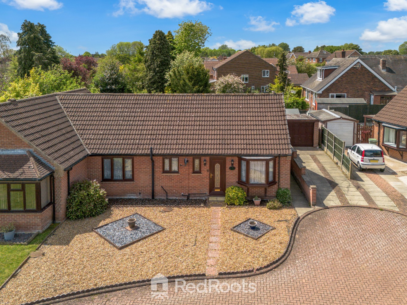 2 bed semi-detached bungalow for sale in Hunters Croft, Haxey, Doncaster, Lincolnshire, DN9 2NX  - Property Image 26