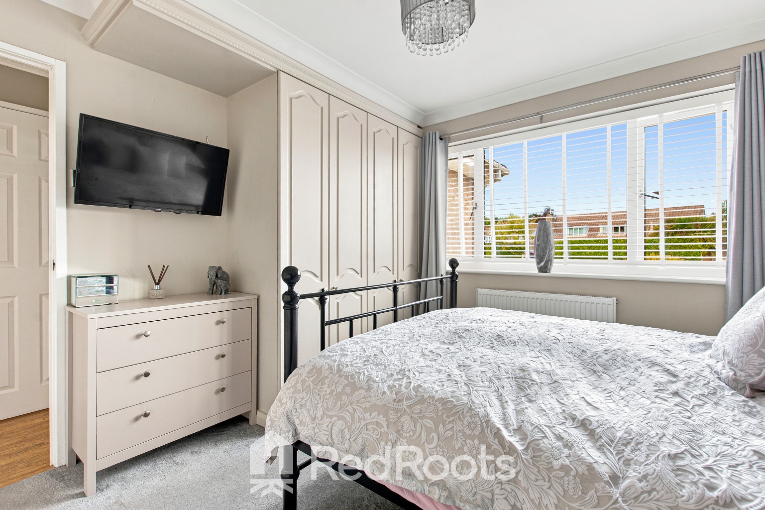 3 bed detached bungalow for sale in Park Lane, Westwoodside, Doncaster, Lincolnshire, DN9 2EF  - Property Image 15