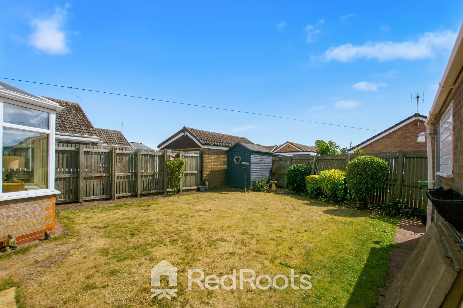 3 bed detached bungalow for sale in Park Lane, Westwoodside, Doncaster, Lincolnshire, DN9 2EF  - Property Image 22