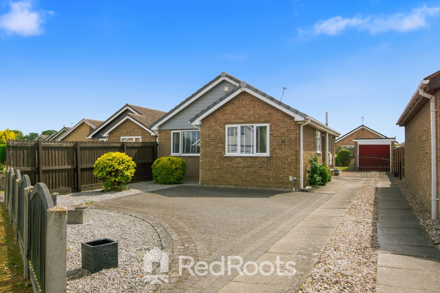 3 bed detached bungalow for sale in Park Lane, Westwoodside, Doncaster, Lincolnshire, DN9 2EF  - Property Image 24
