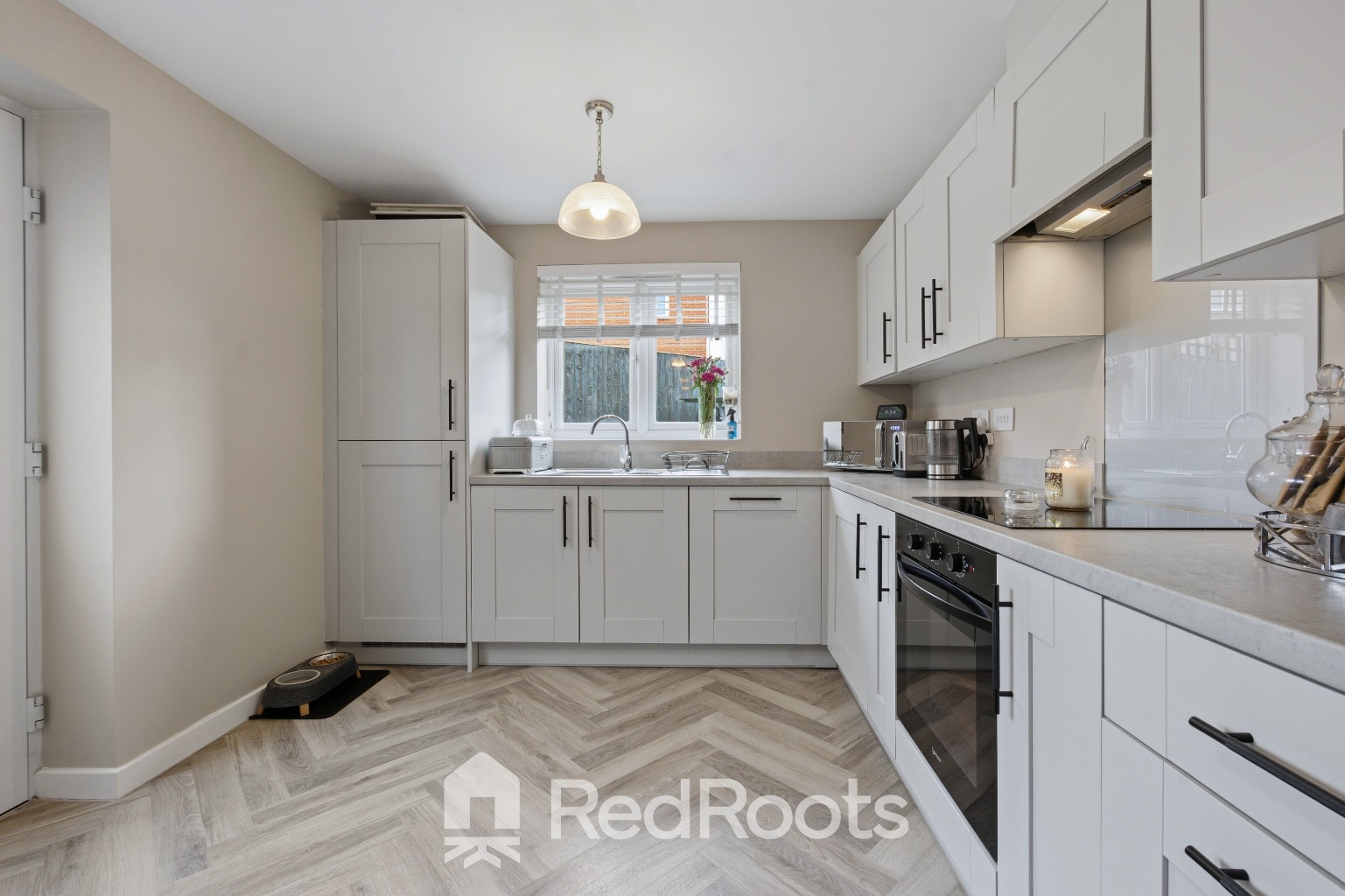 4 bed detached house for sale in Blackbird Grove, Woodlands, Doncaster, South Yorkshire, DN6 7FU  - Property Image 8