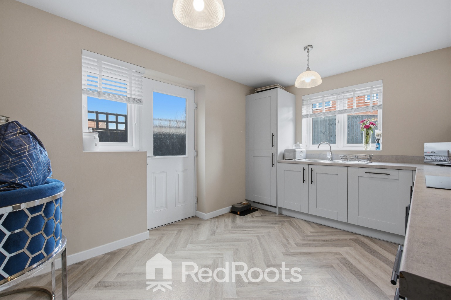 4 bed detached house for sale in Blackbird Grove, Woodlands, Doncaster, South Yorkshire, DN6 7FU  - Property Image 9