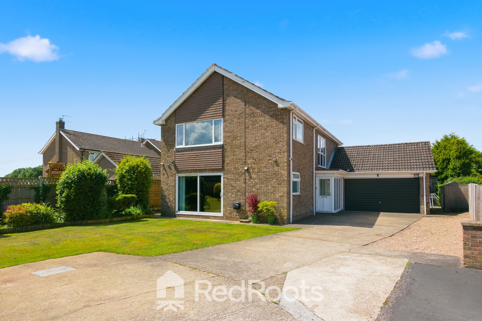 4 bed detached house for sale in Moorlands, Westwoodside, Doncaster, Lincolnshire, DN9 2HB  - Property Image 2