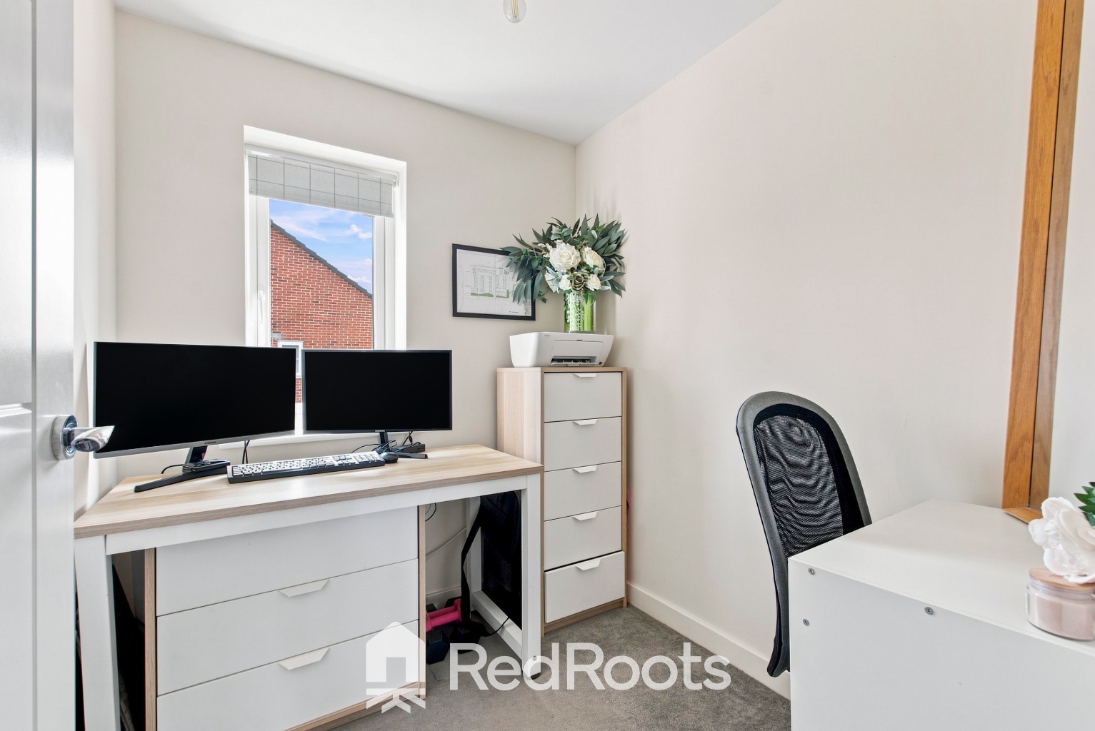 3 bed semi-detached house for sale in Garratt Way, Thorne, Doncaster, South Yorkshire, DN8 5EW  - Property Image 15