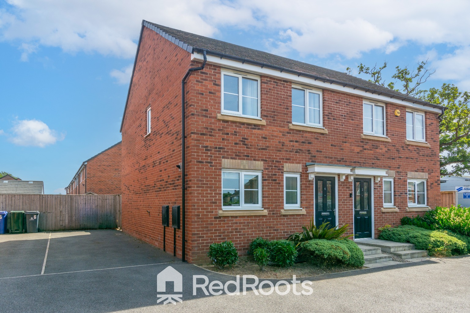 3 bed semi-detached house for sale in Garratt Way, Thorne, Doncaster, South Yorkshire, DN8 5EW  - Property Image 22