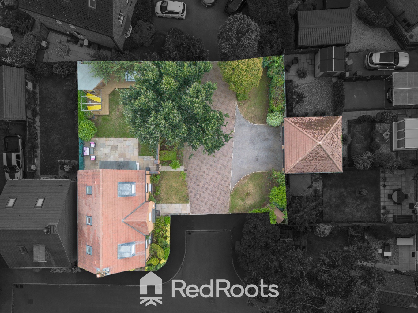 5 bed detached house for sale in Woodlands Gardens, Edenthorpe, Doncaster, South Yorkshire, DN3 2BH  - Property Image 2