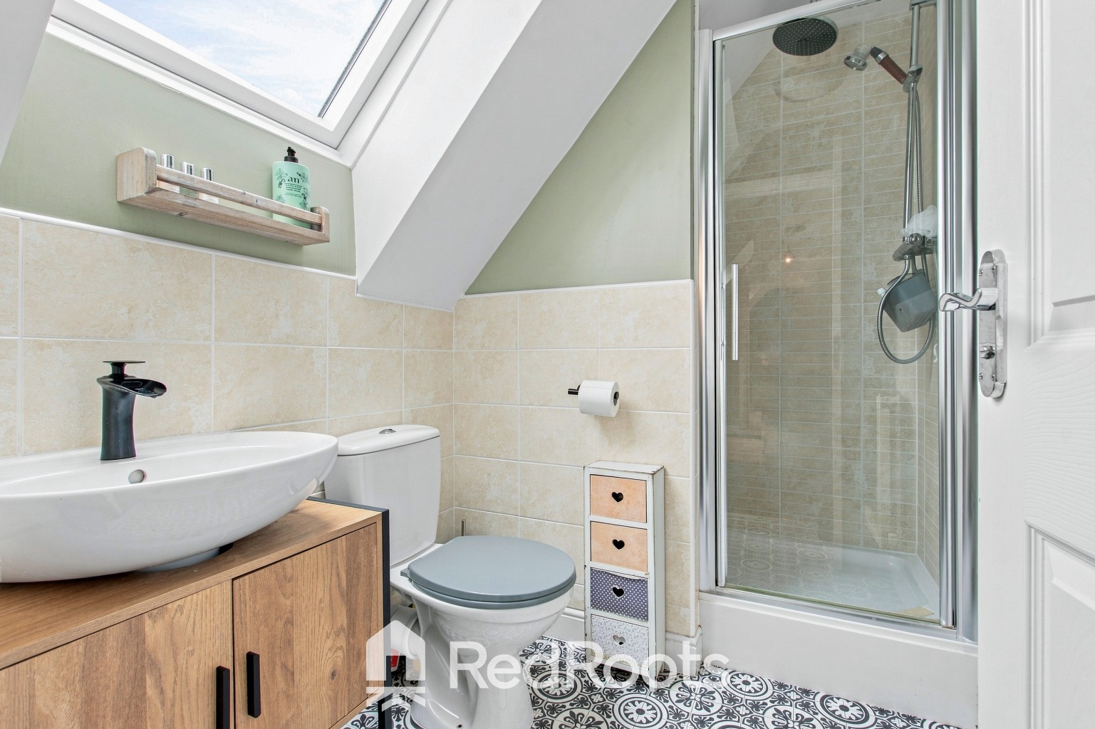 5 bed detached house for sale in Woodlands Gardens, Edenthorpe, Doncaster, South Yorkshire, DN3 2BH  - Property Image 33
