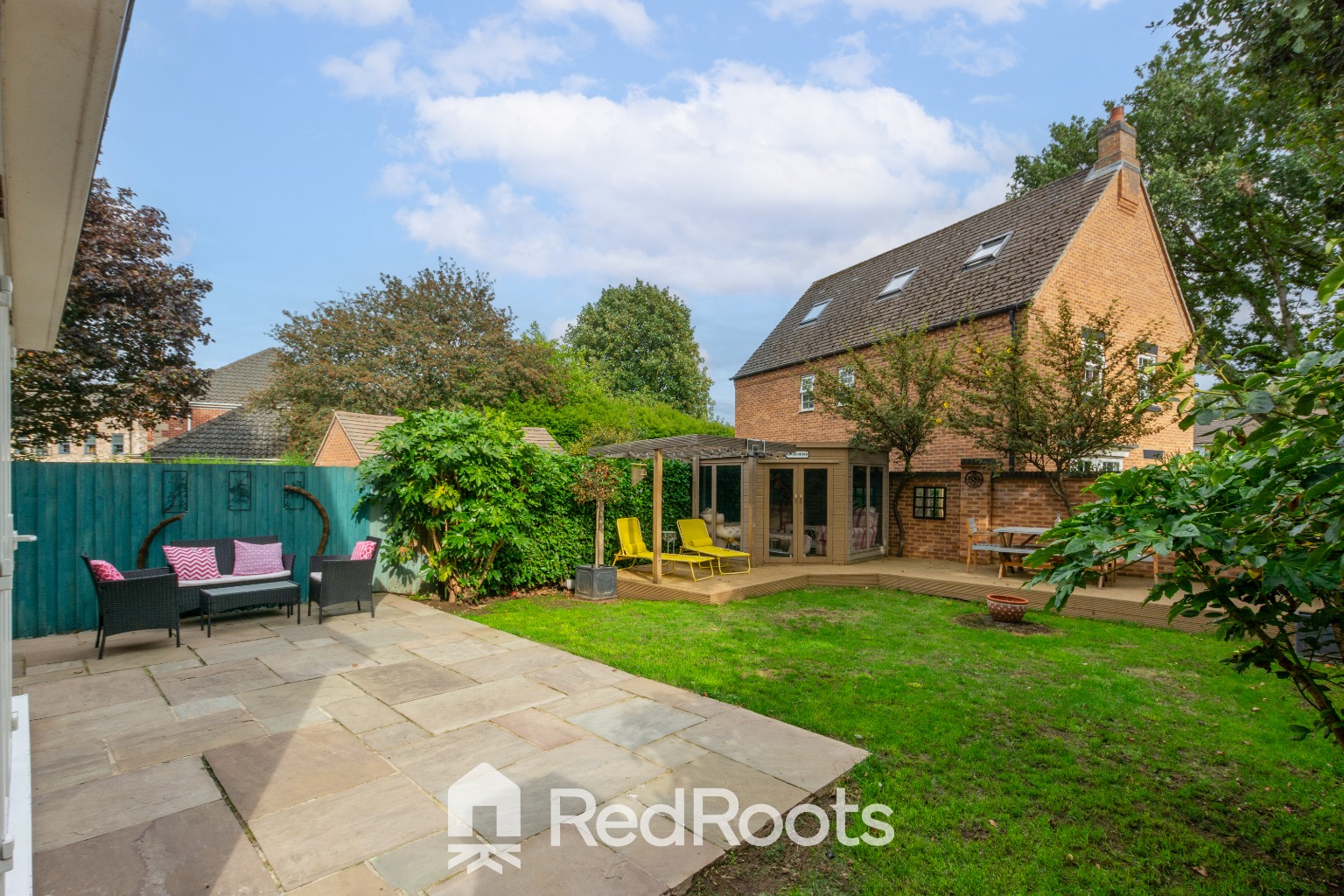 5 bed detached house for sale in Woodlands Gardens, Edenthorpe, Doncaster, South Yorkshire, DN3 2BH  - Property Image 38