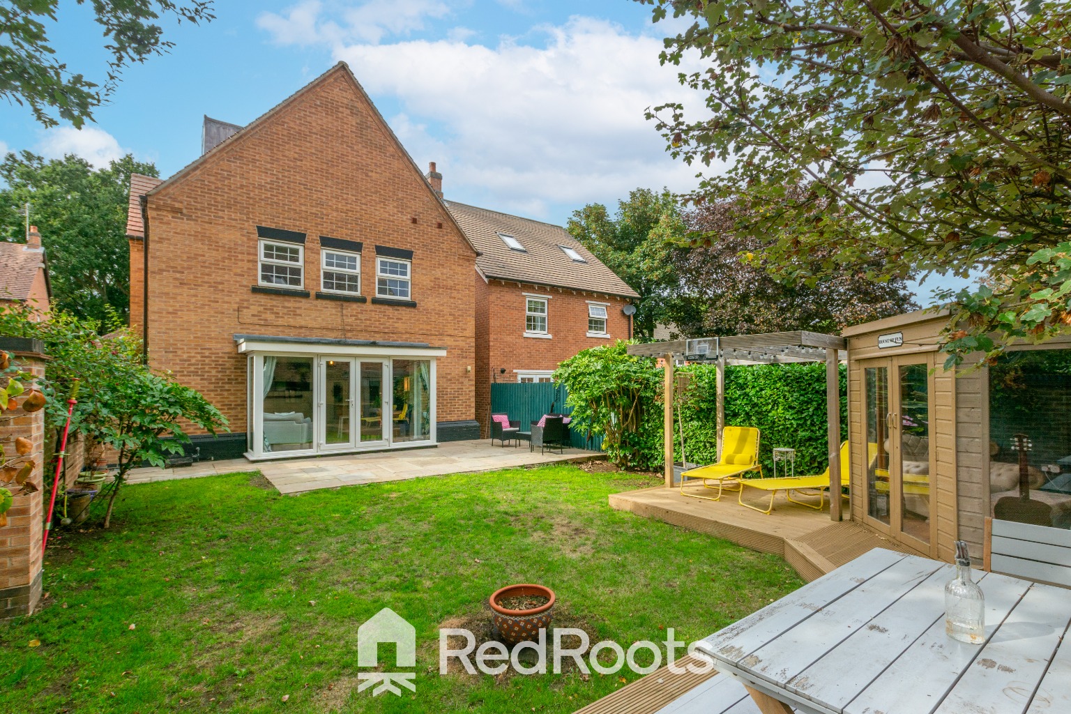 5 bed detached house for sale in Woodlands Gardens, Edenthorpe, Doncaster, South Yorkshire, DN3 2BH  - Property Image 36