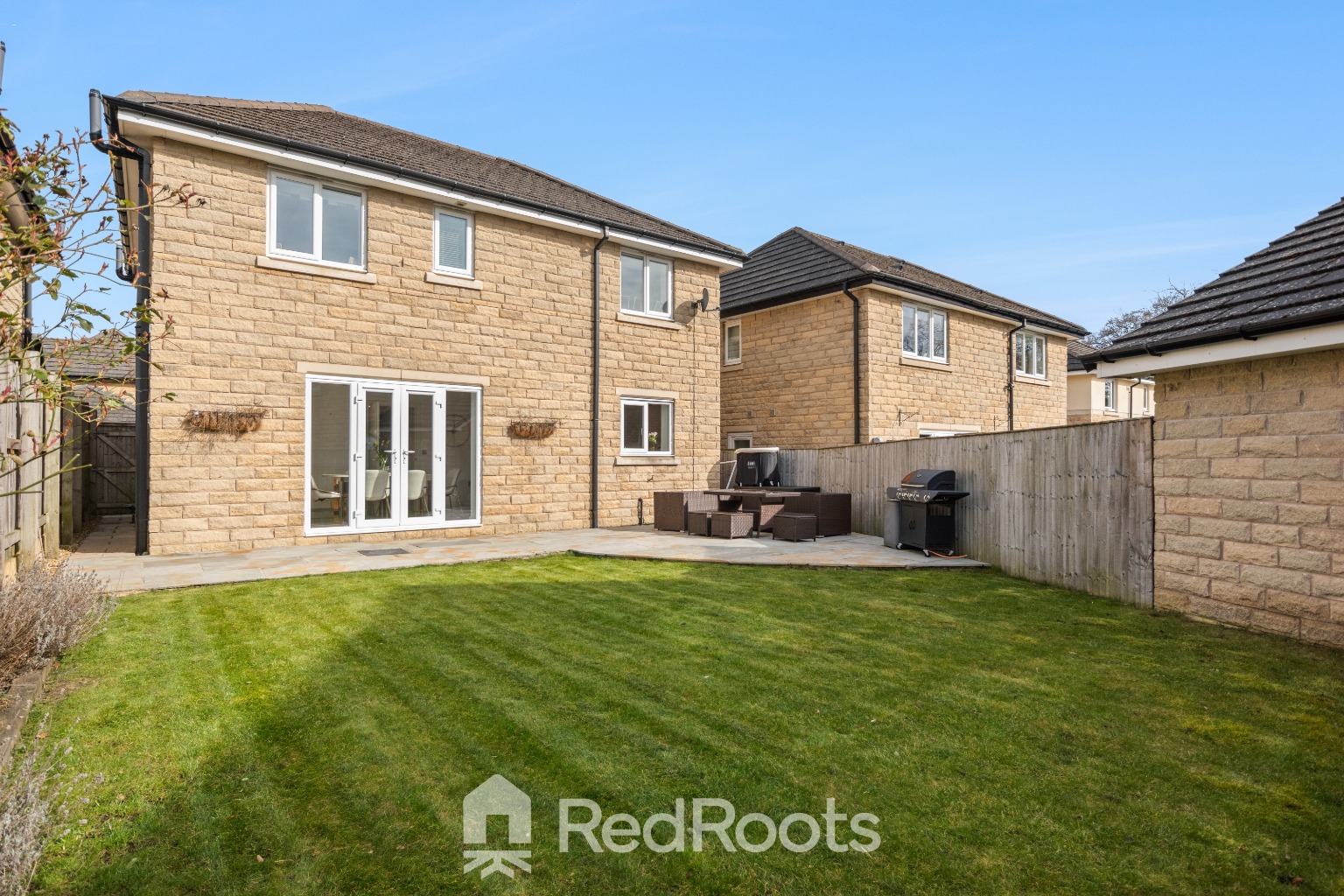 4 bed detached house for sale in Weavers Mill Way, New Mill, Holmfirth, HD9 7FB  - Property Image 6