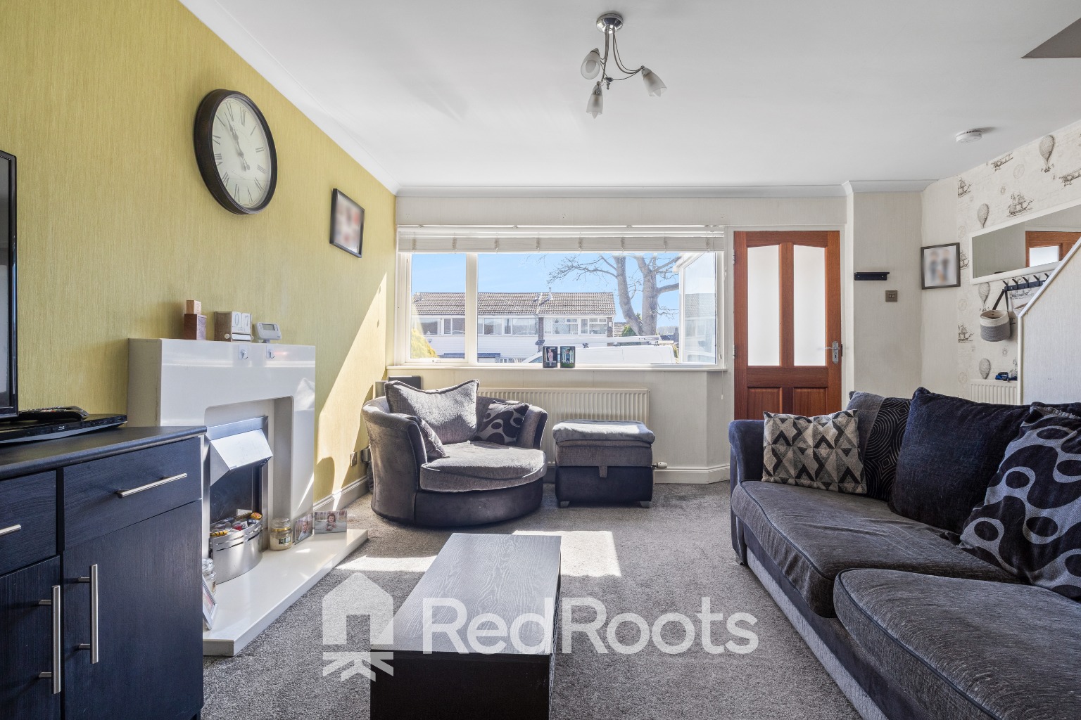 3 bed end of terrace house for sale in Church Close, Shepley. HD8 8HD  - Property Image 5