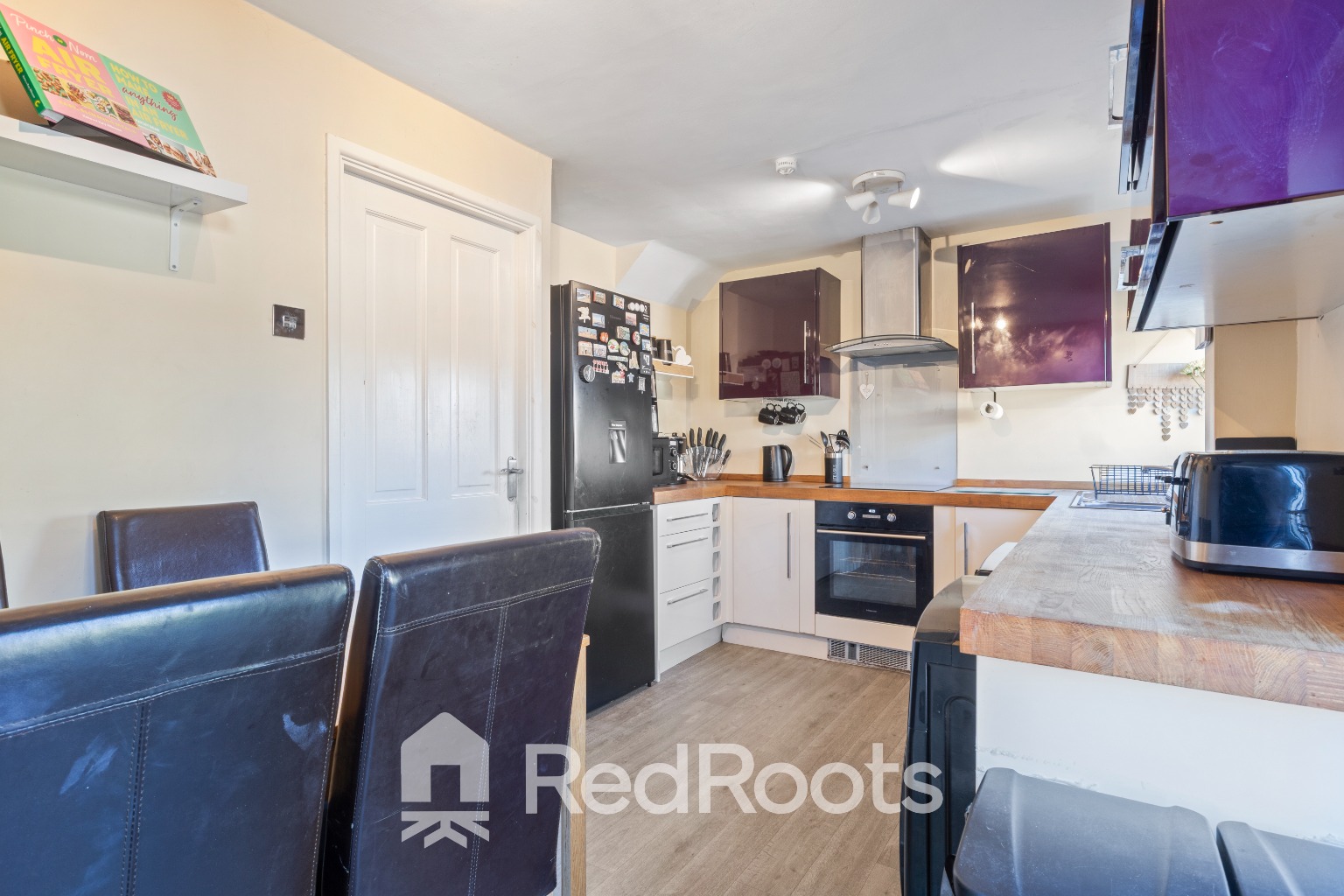 3 bed end of terrace house for sale in Church Close, Shepley. HD8 8HD  - Property Image 12