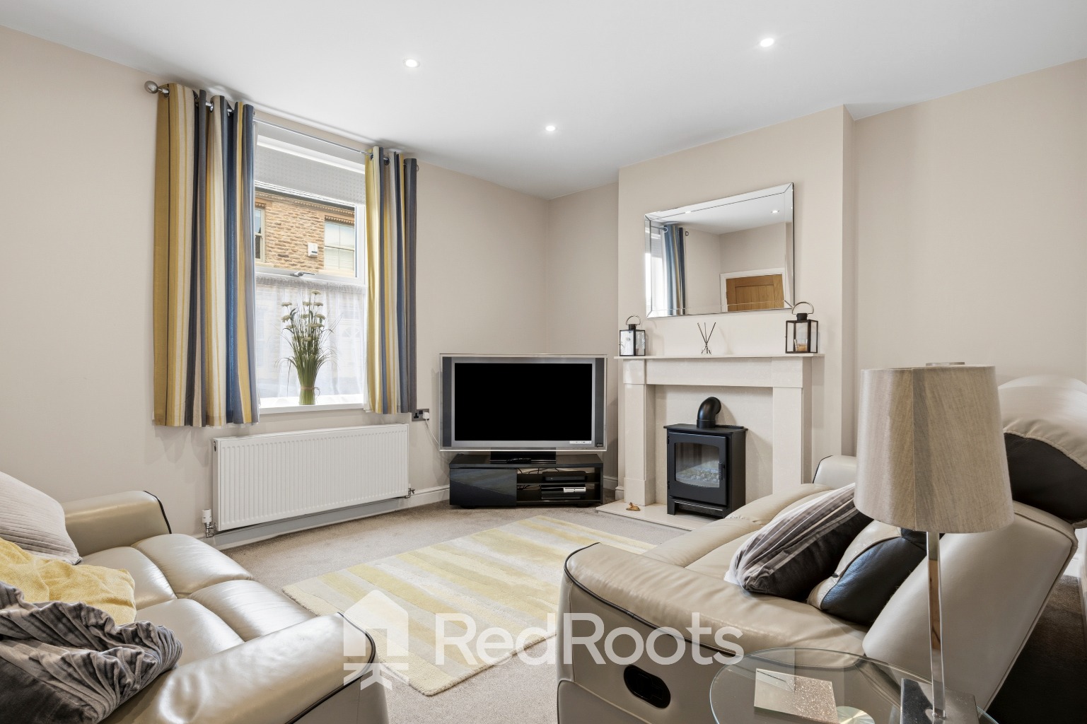 3 bed semi-detached house for sale in Upper Lane, Emley, HD8 9RH  - Property Image 7
