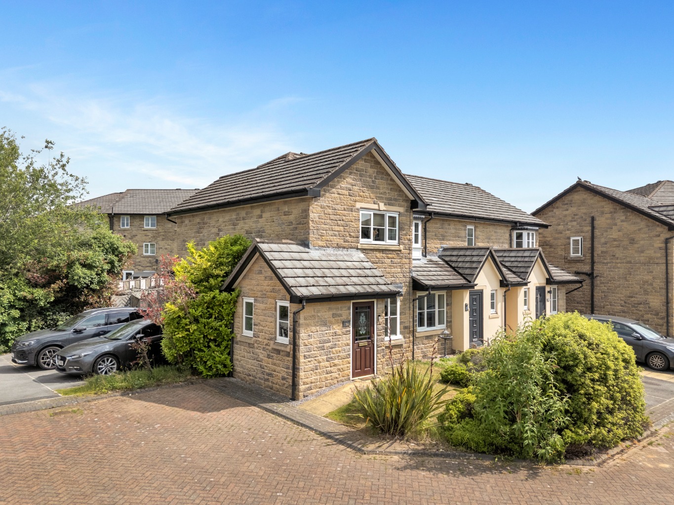 2 bed end of terrace house for sale in Baildon Way, Skelmanthorpe, HD8 9GY - Property Image 1