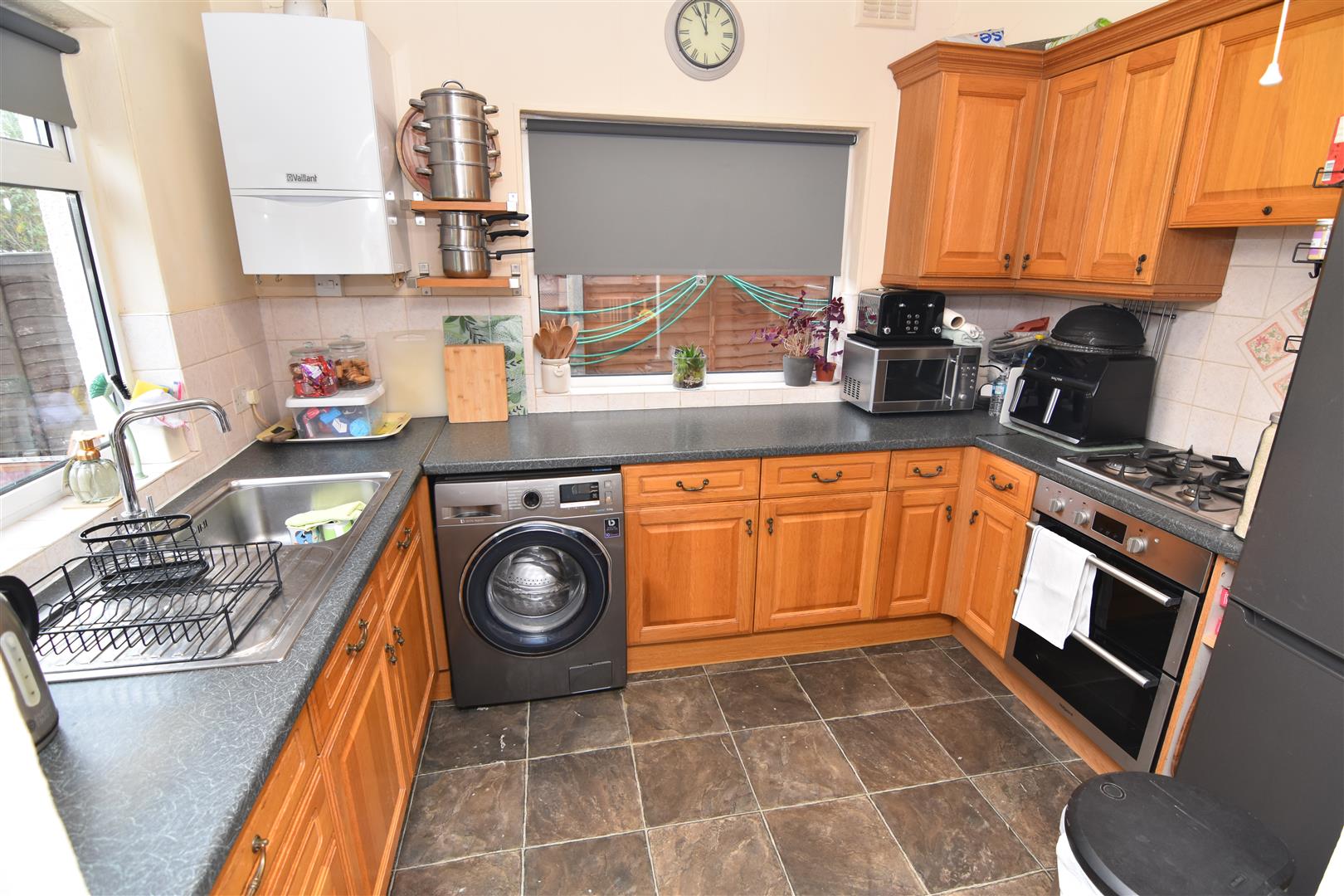 3 bed semi-detached house for sale in Drews Lane, Birmingham  - Property Image 6