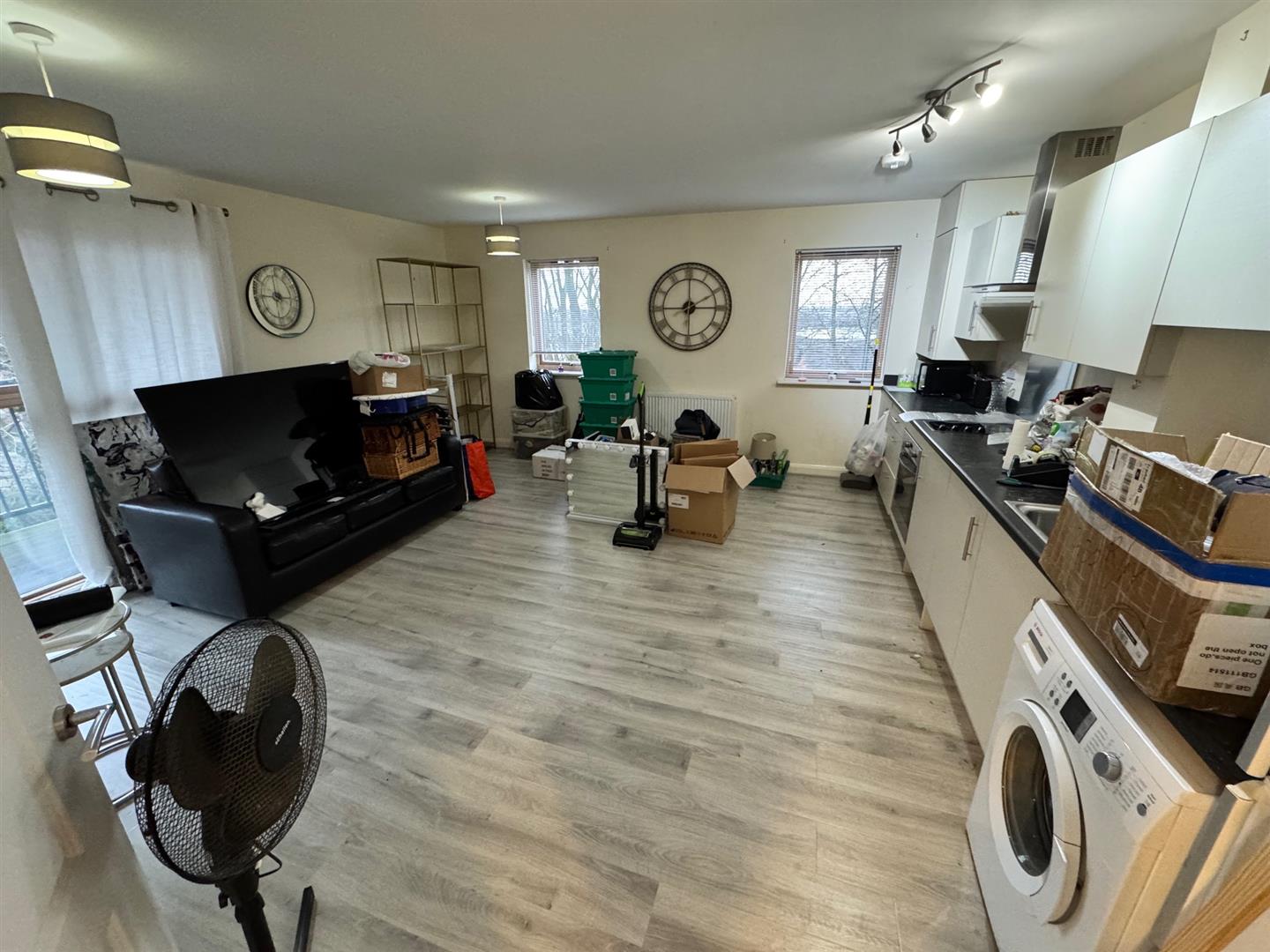 2 bed flat for sale in Haigh Crescent, Birmingham  - Property Image 2