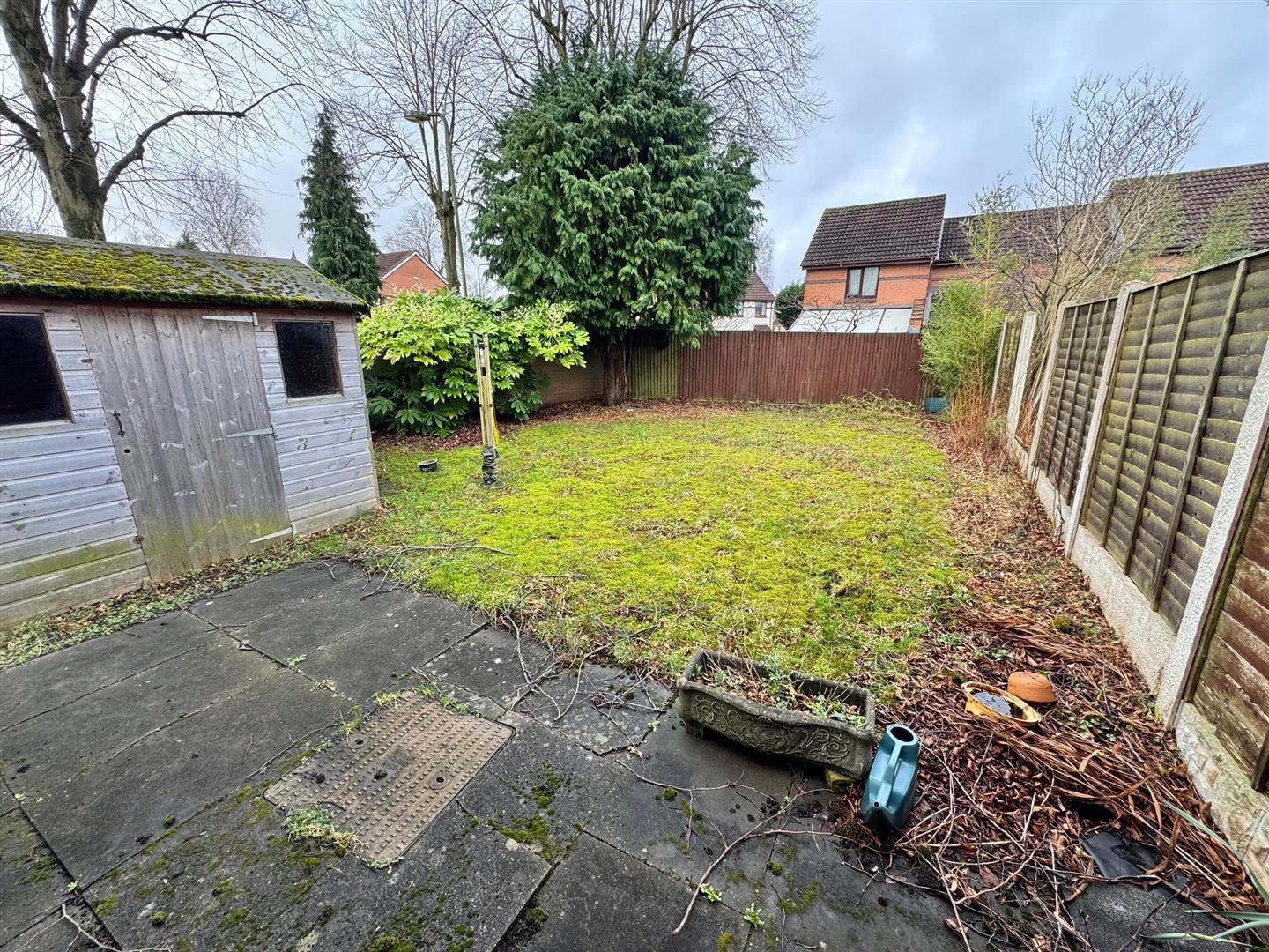 2 bed semi-detached house for sale in Snowberry Gardens, Birmingham  - Property Image 9