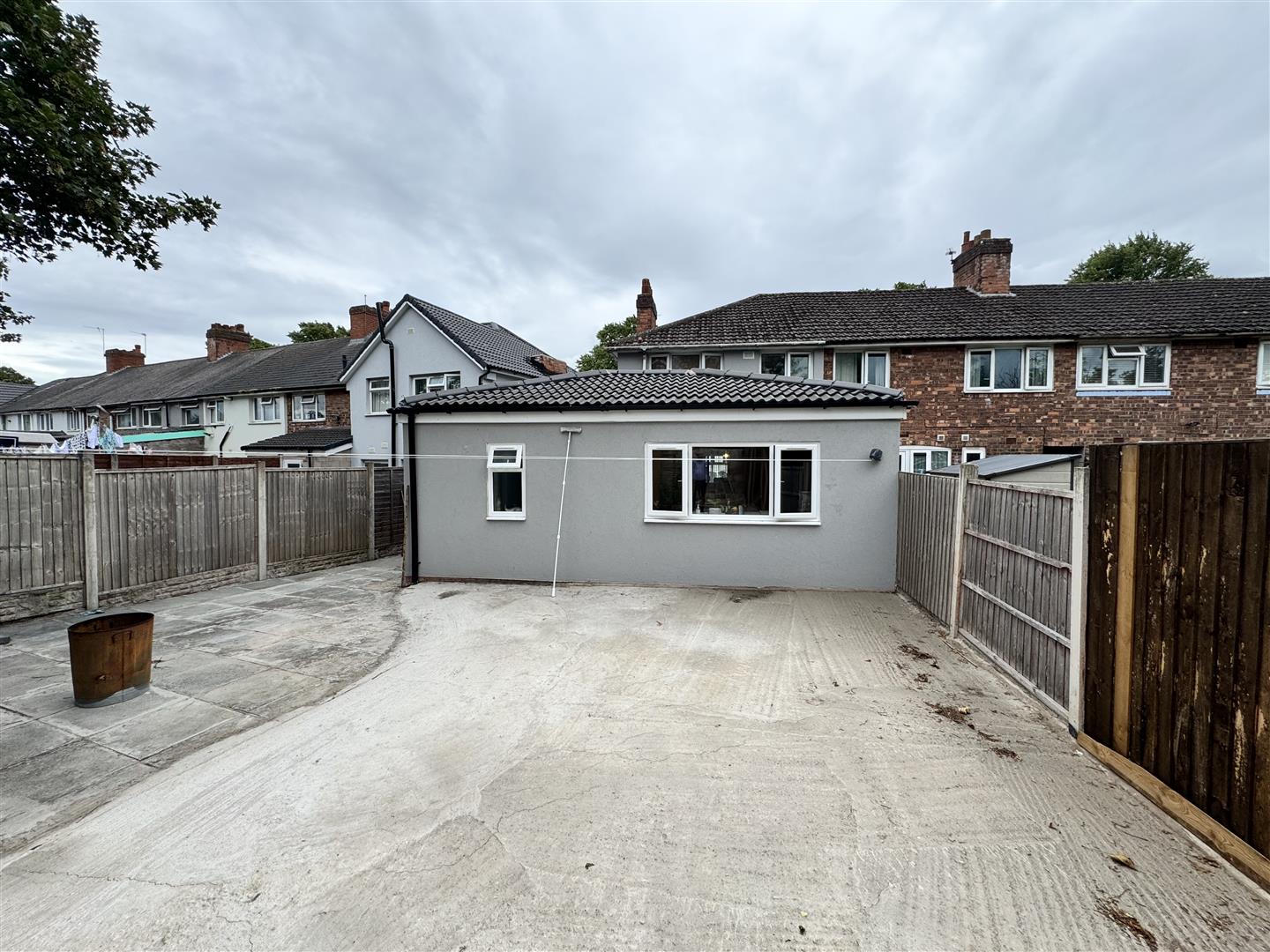 3 bed end of terrace house for sale in Cotterills Lane, Birmingham 11
