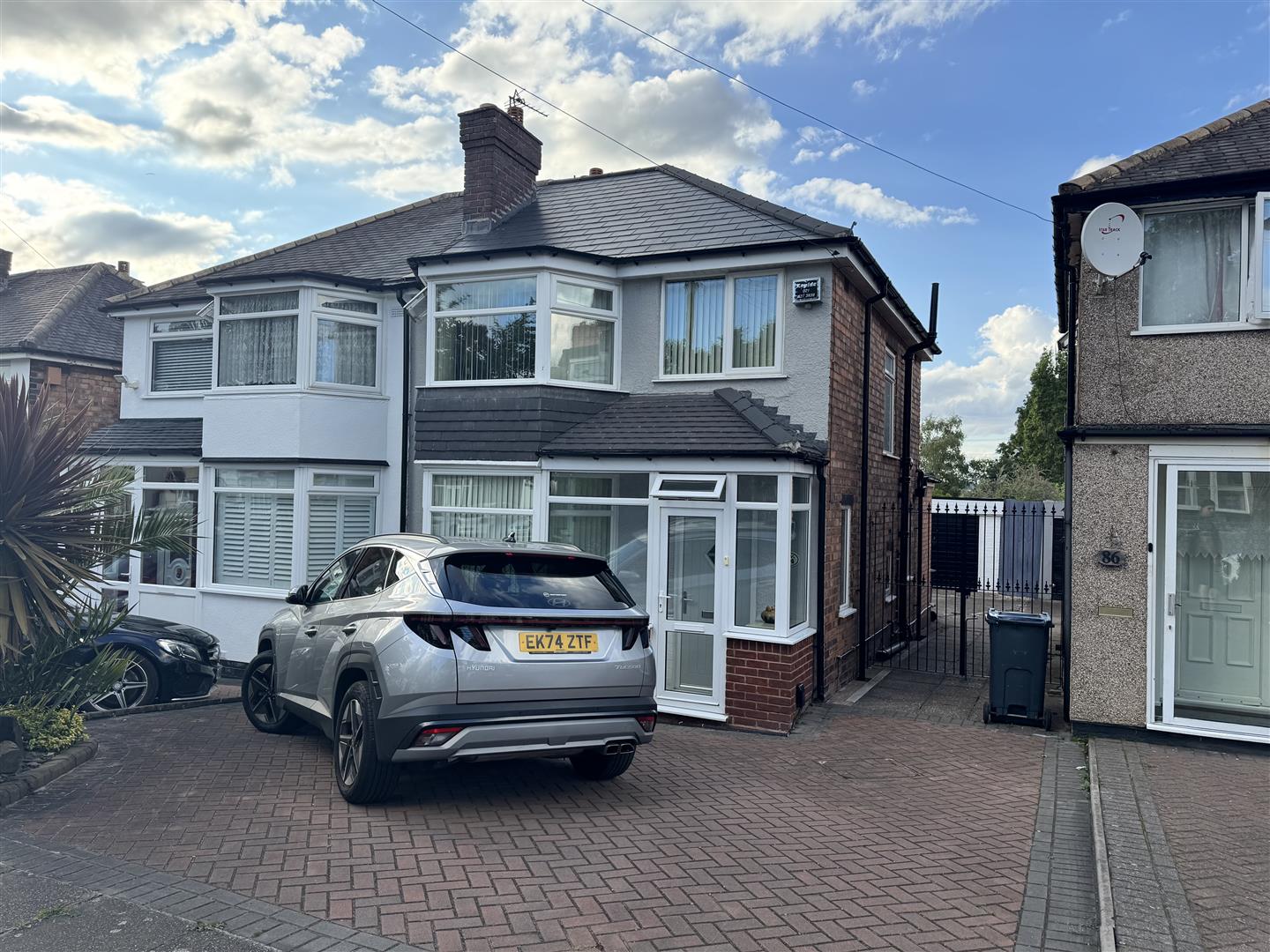 3 bed semi-detached house for sale in Fairholme Road, Birmingham - Property Image 1