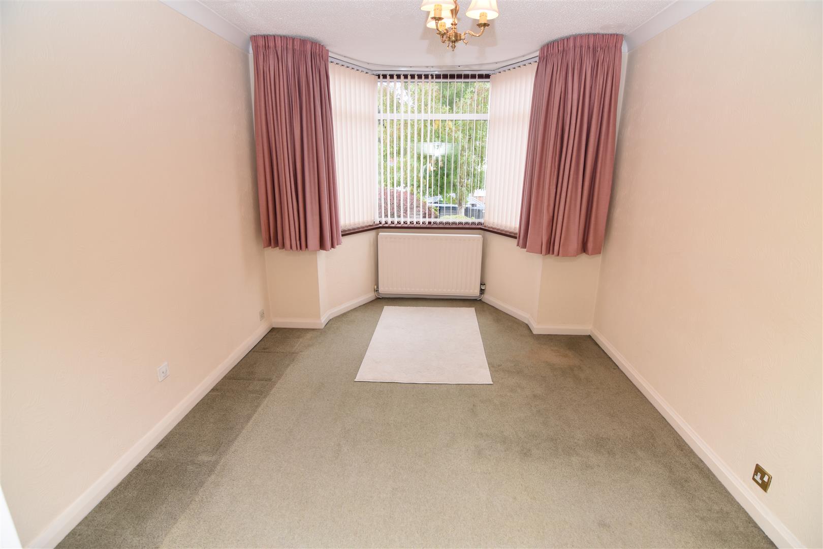 3 bed semi-detached house for sale in Ermington Crescent, Birmingham  - Property Image 2