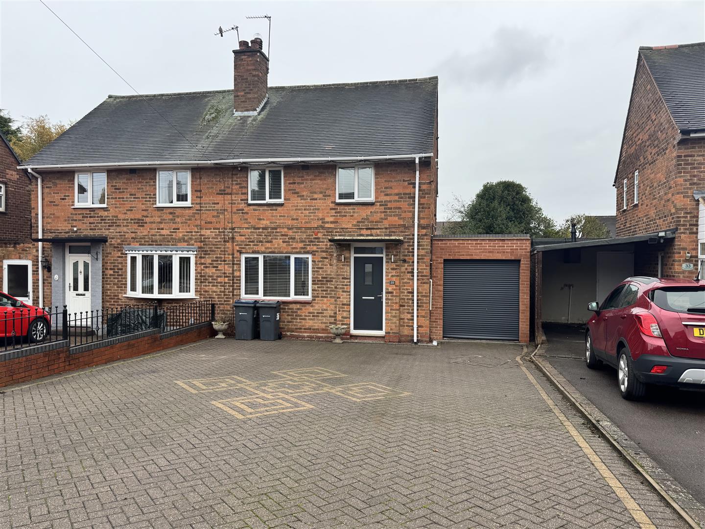 2 bed town house for sale in Nearmoor Road, Birmingham, B34 