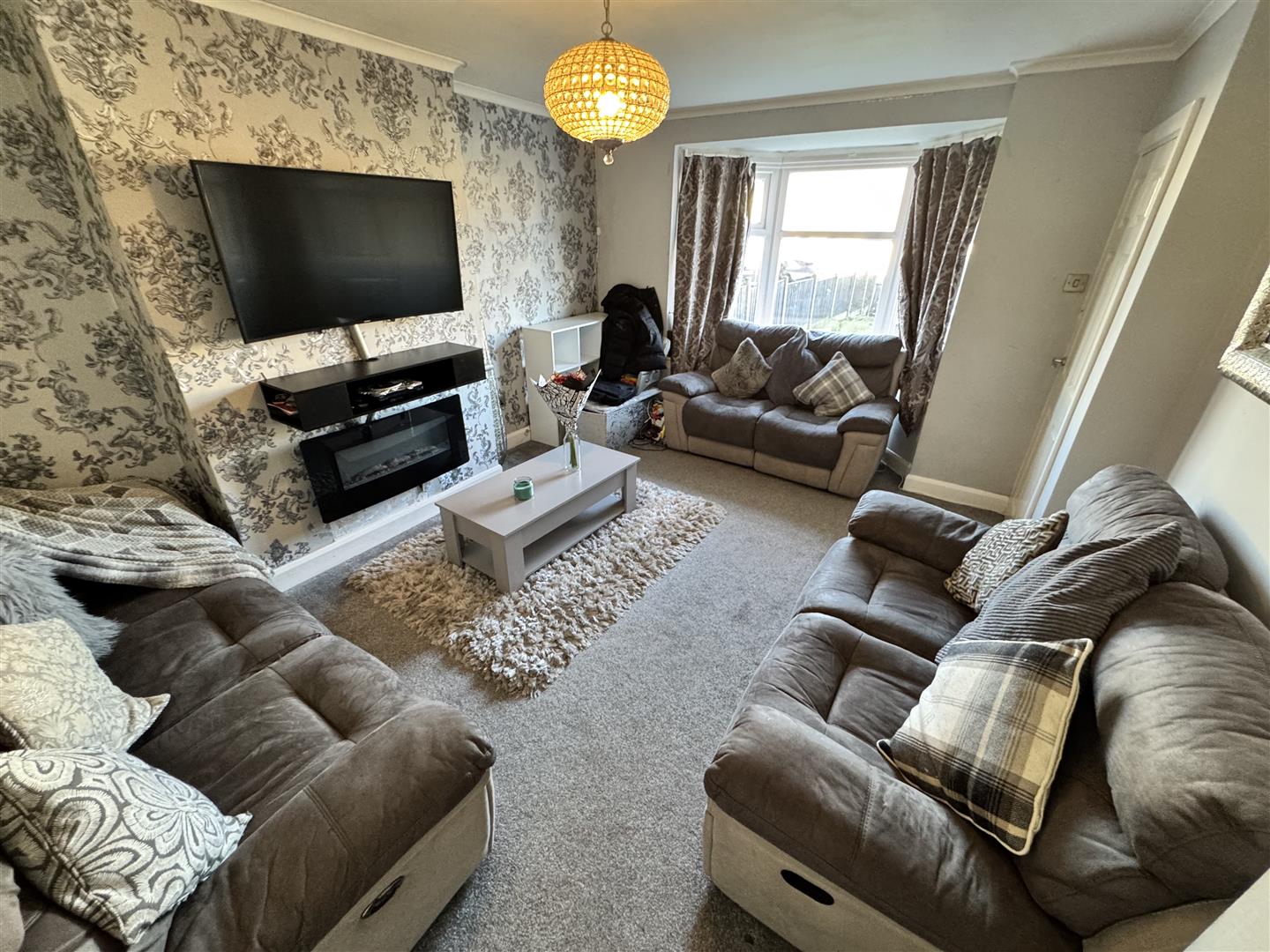 3 bed terraced house for sale in Drews Lane, Birmingham  - Property Image 2