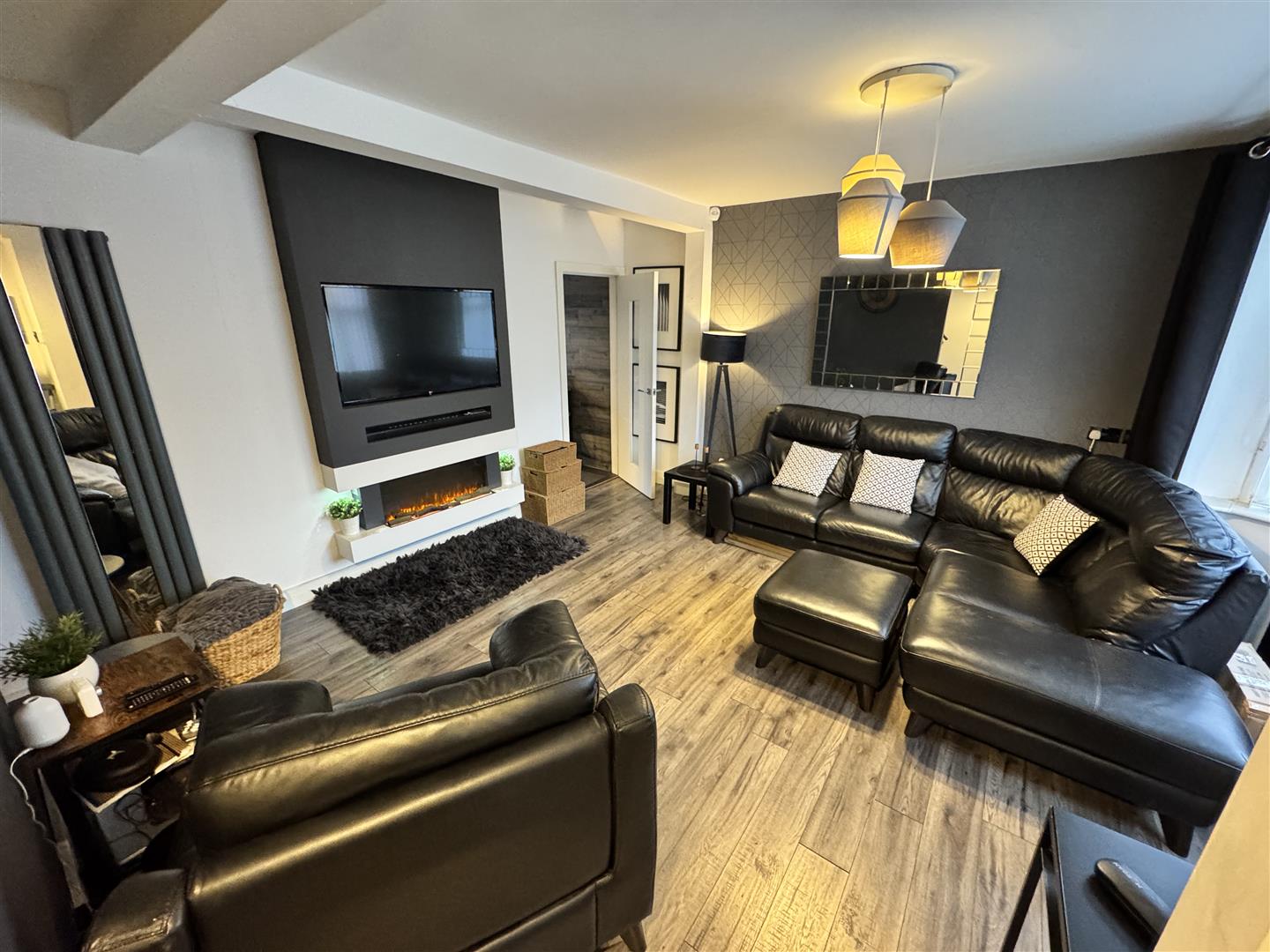 3 bed detached house for sale in Elmfield Road, Birmingham  - Property Image 2