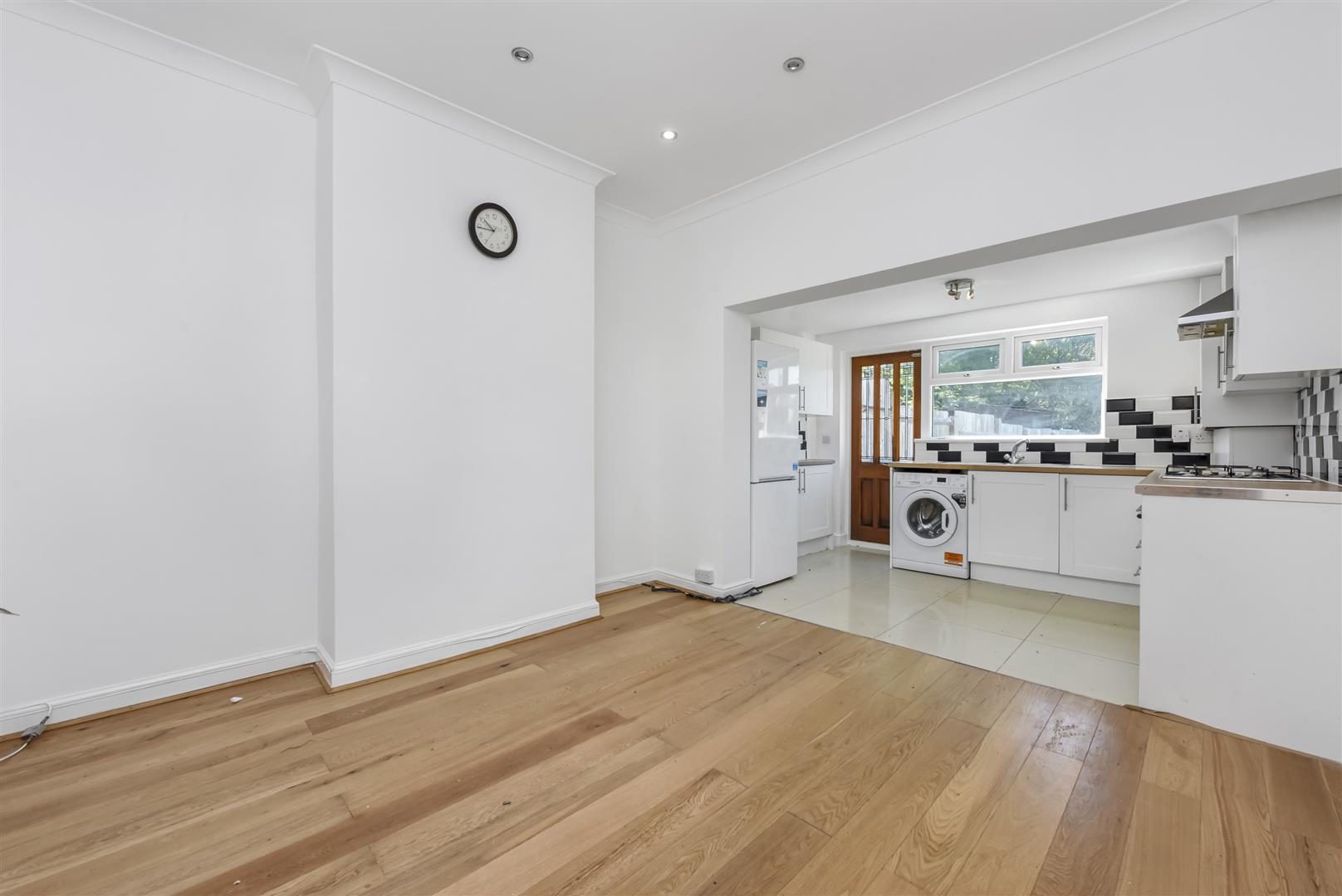 3 bed house to rent in Killearn Road, London 4