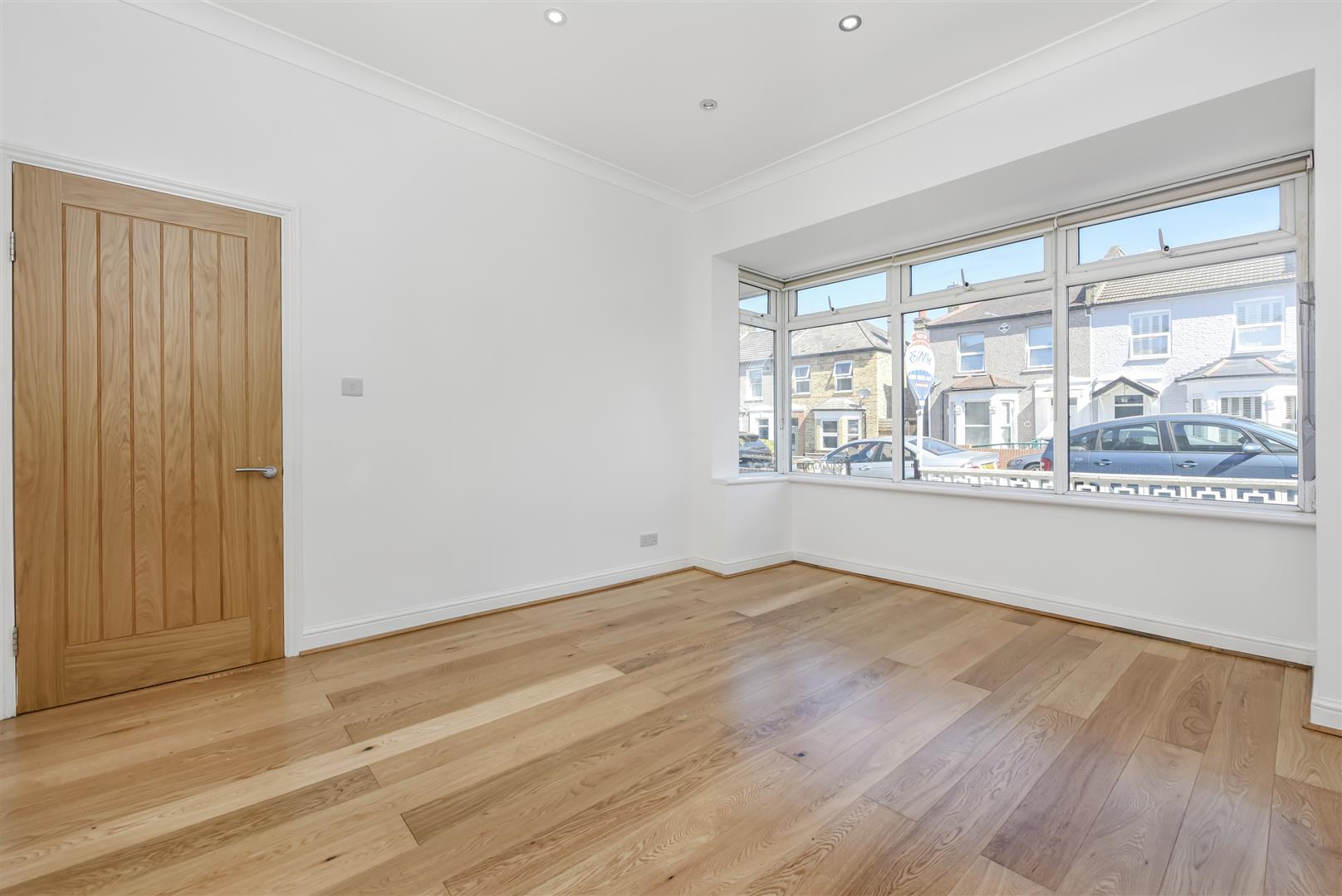3 bed house to rent in Killearn Road, London 5