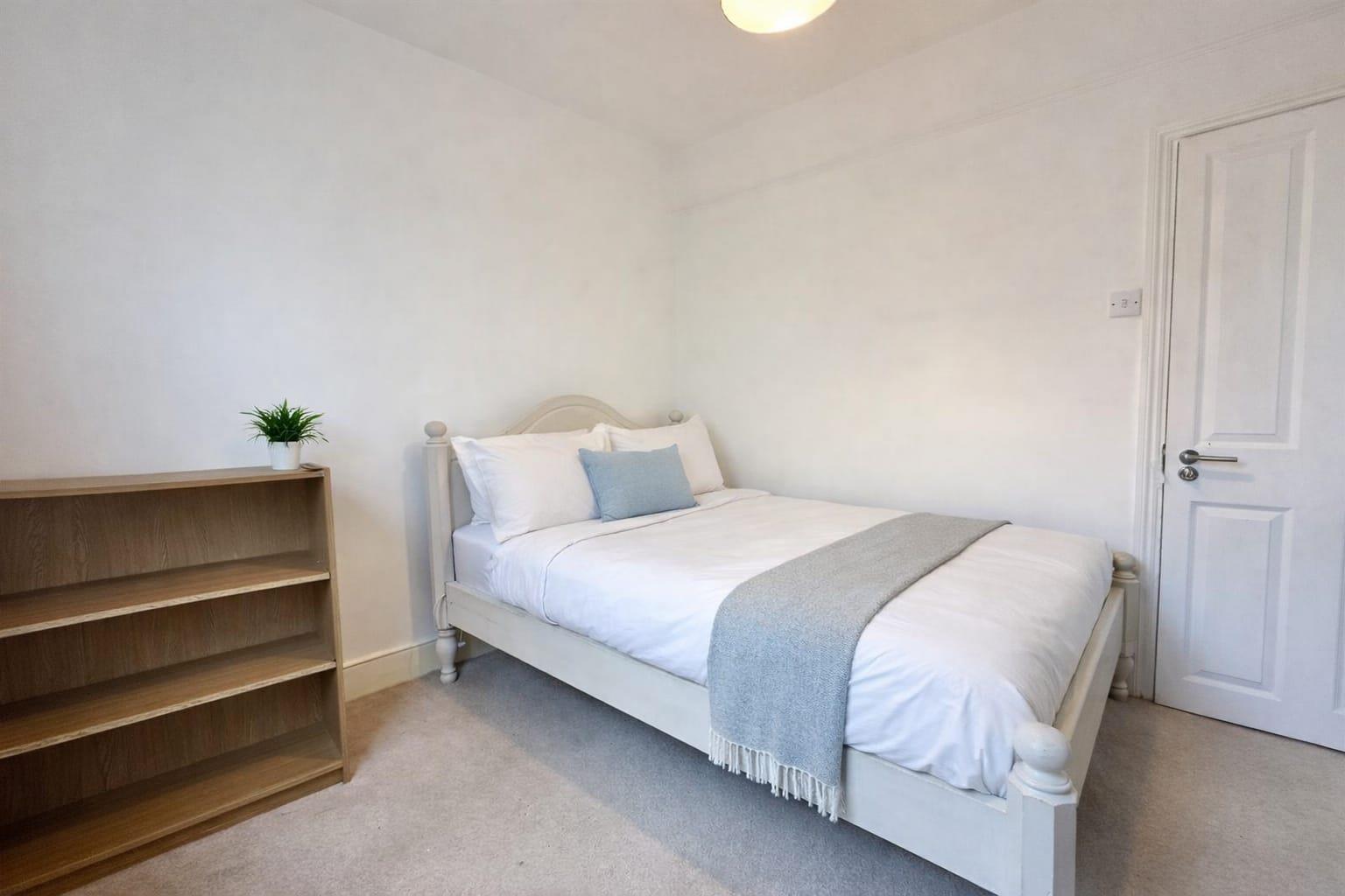 1 bed house share to rent in Laleham Road, London  - Property Image 2
