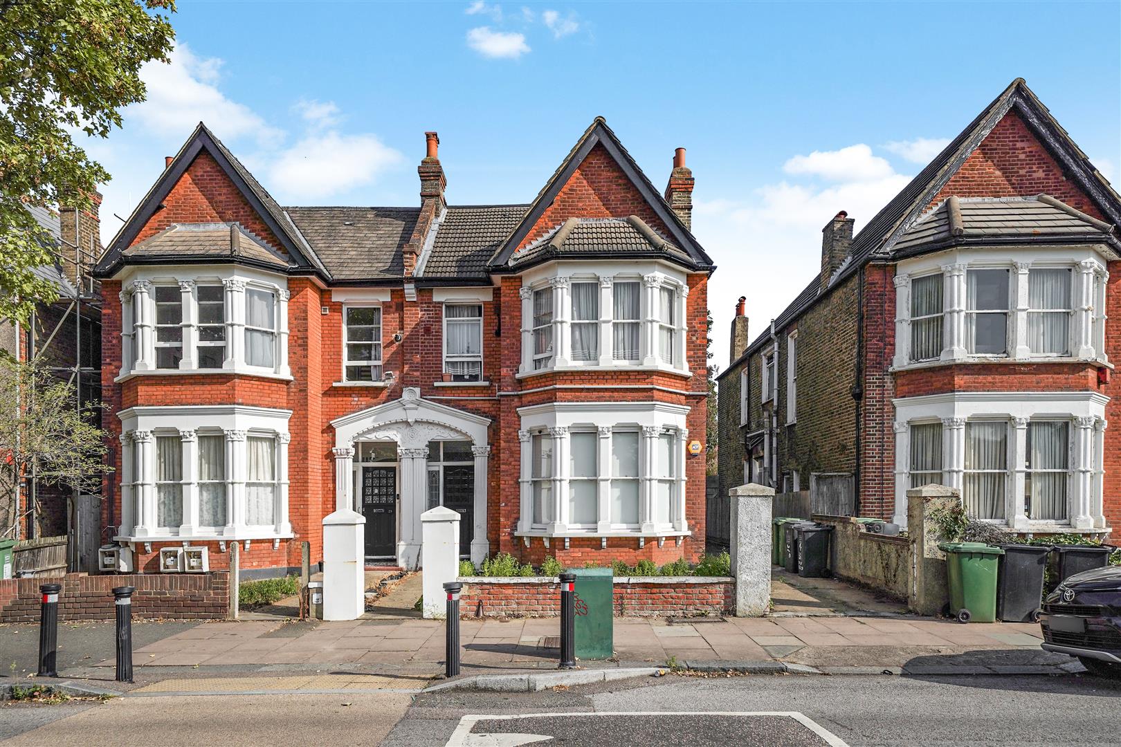 1 bed flat to rent in Culverley Road, London 7