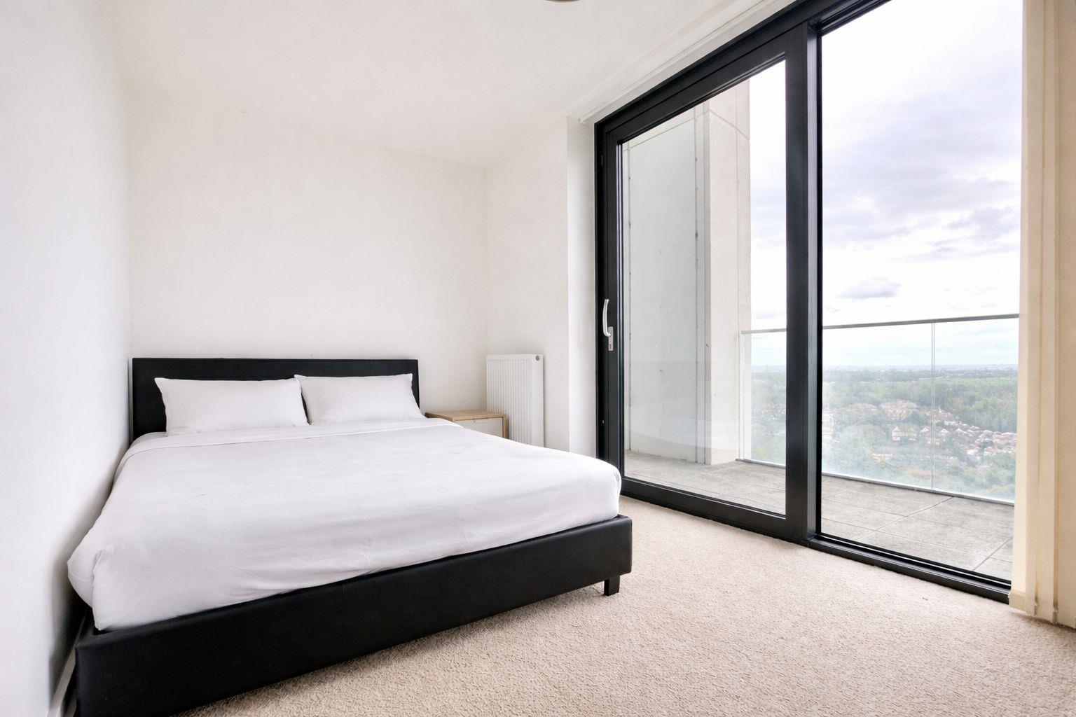 1 bed house share to rent in Station Road, London - Property Image 1