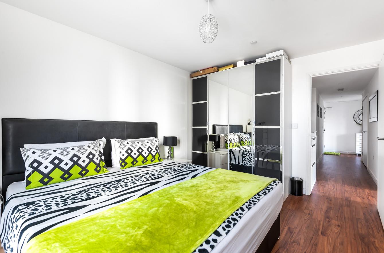 2 bed flat for sale in Elmira Street  - Property Image 7