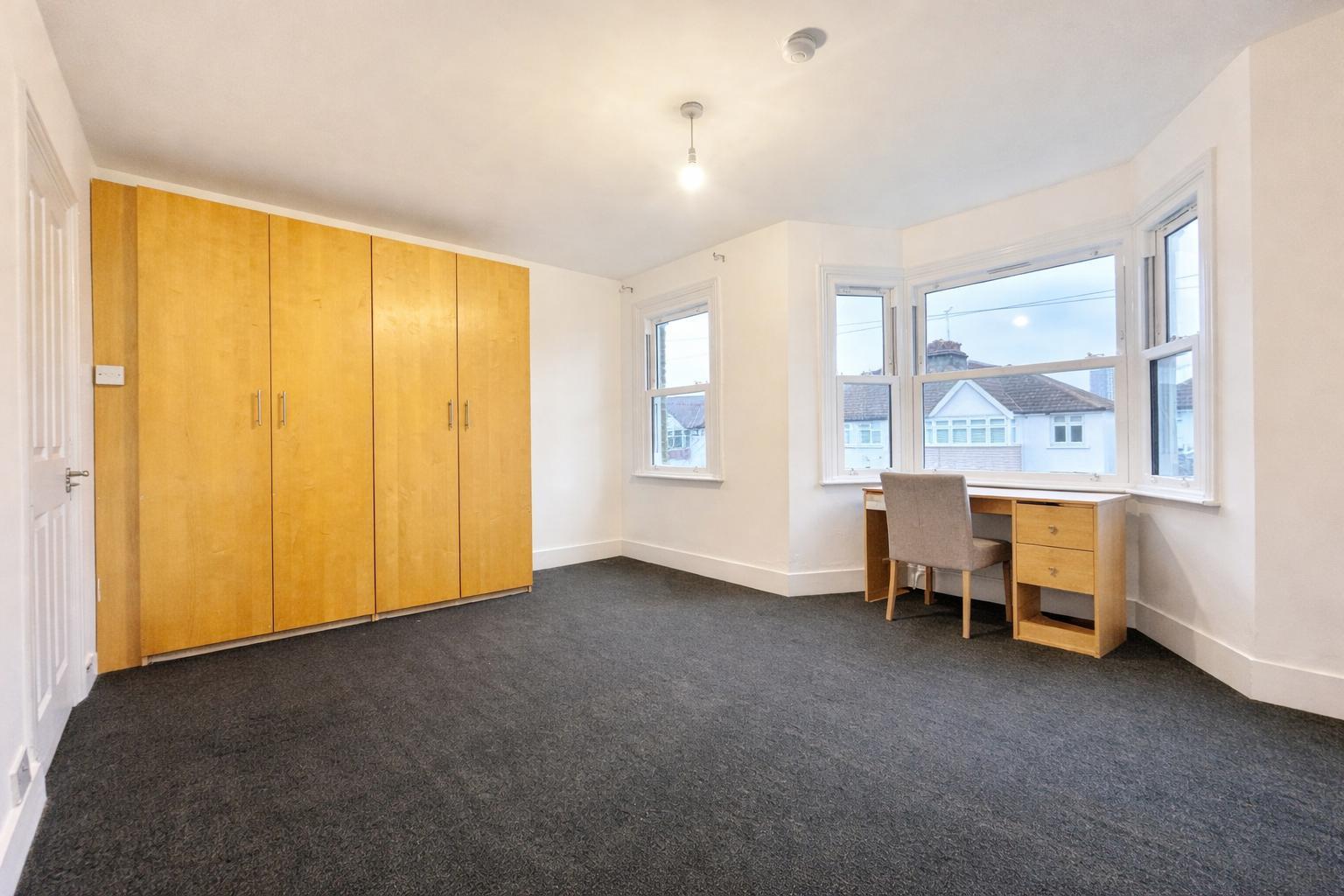 1 bed house share to rent in Shell Road, London  - Property Image 2