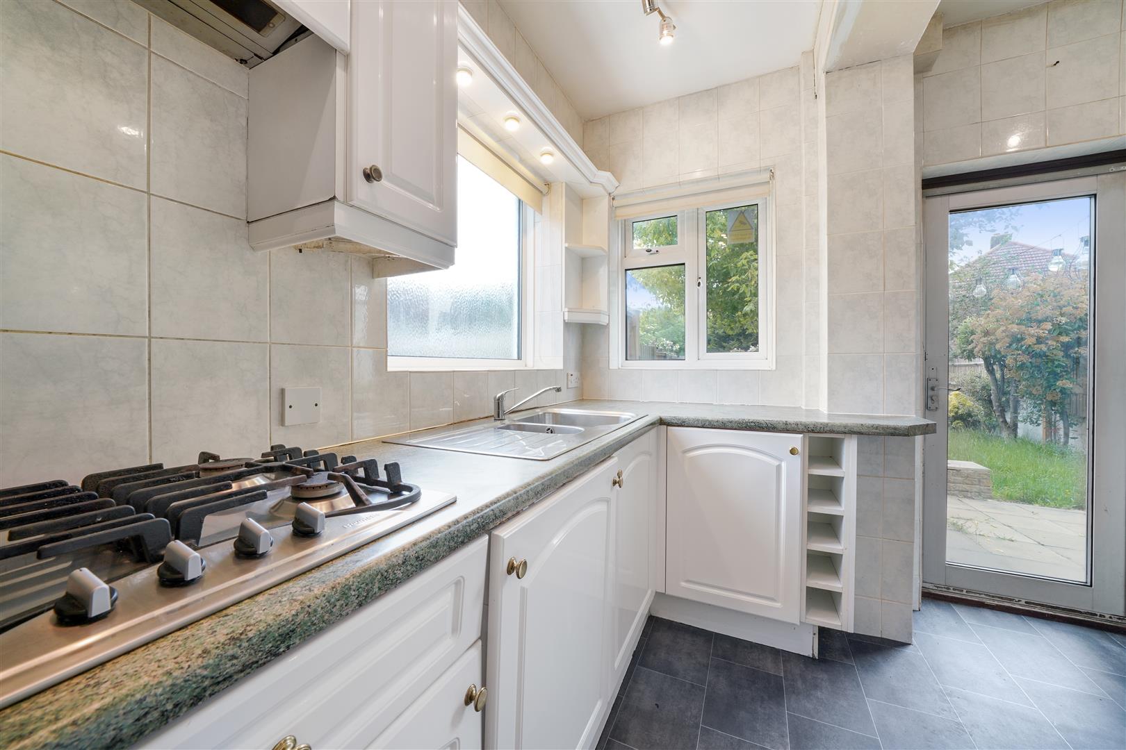 3 bed house for sale in Conisborough Crescent, London  - Property Image 6