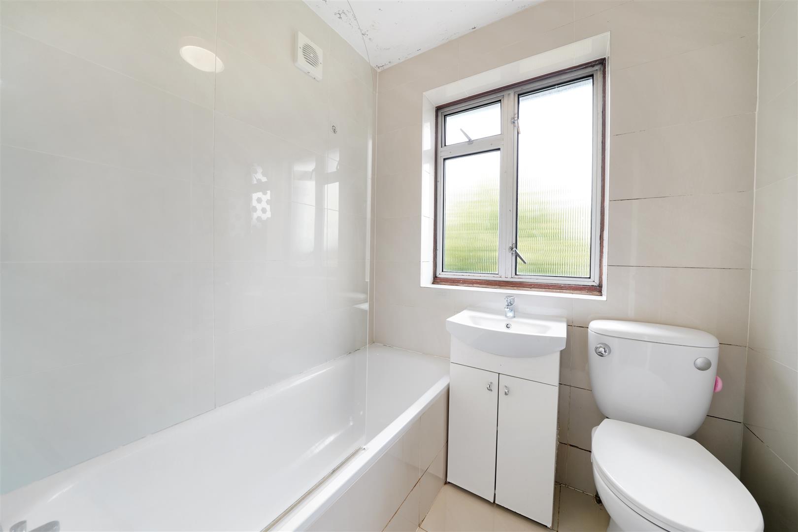 3 bed house for sale in Conisborough Crescent, London  - Property Image 14