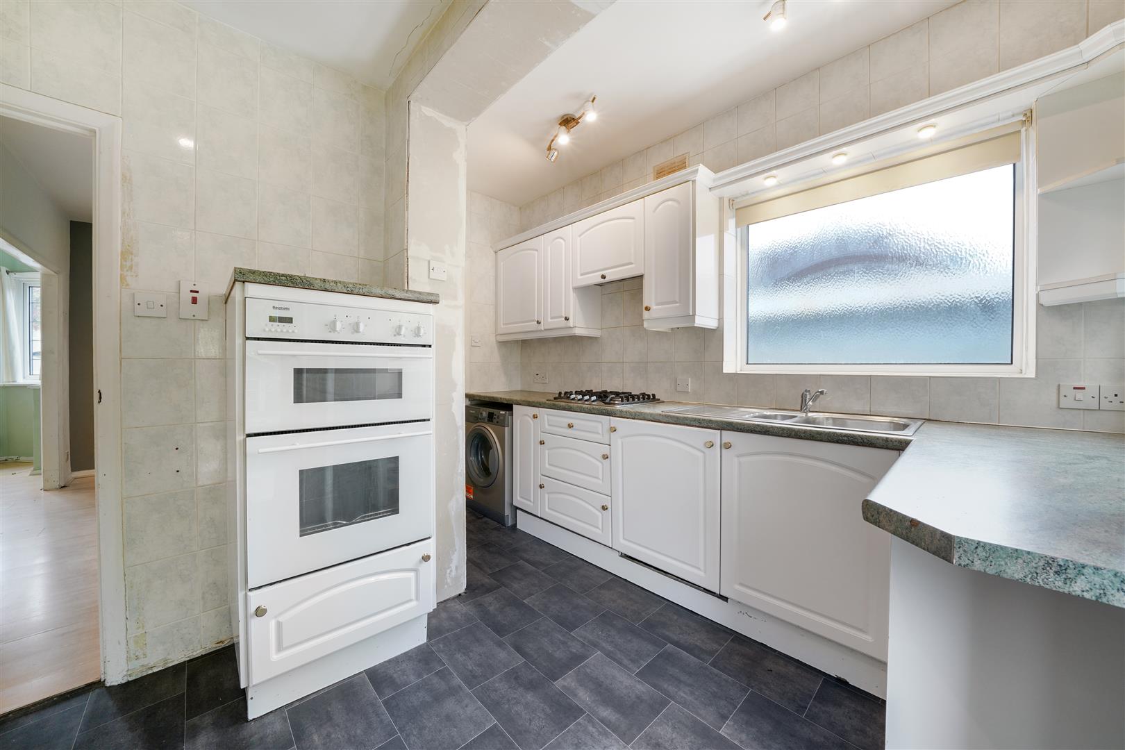 3 bed house for sale in Conisborough Crescent, London  - Property Image 7