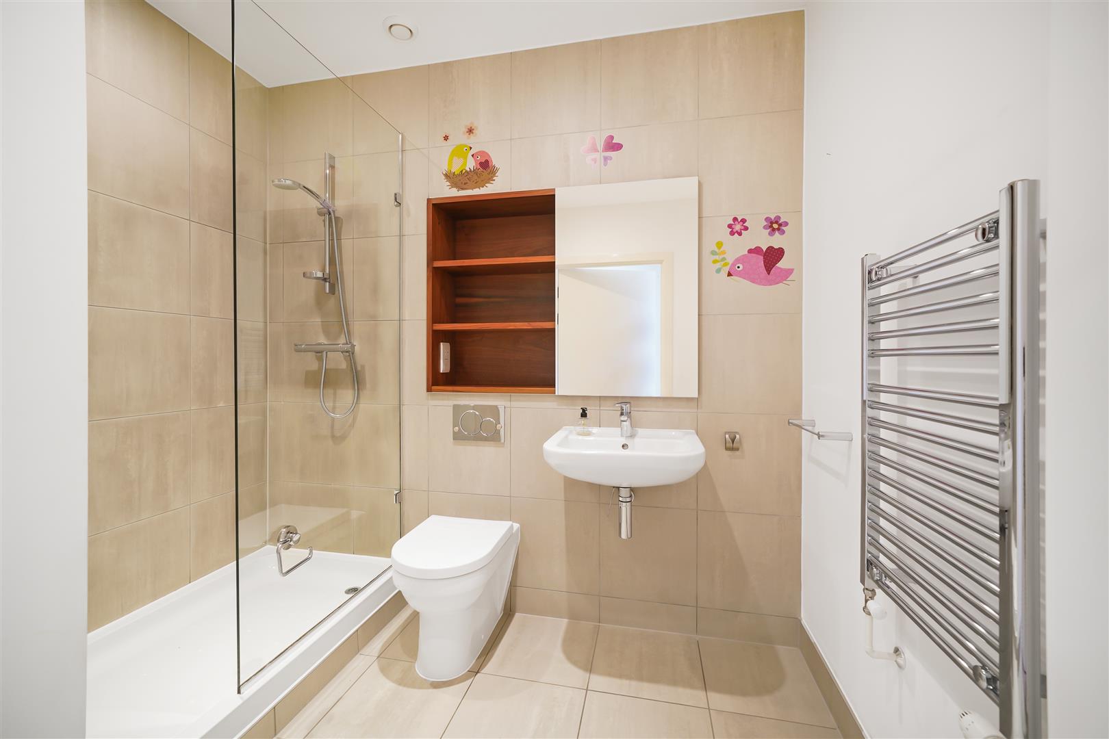 3 bed house for sale in Dowding Drive 11