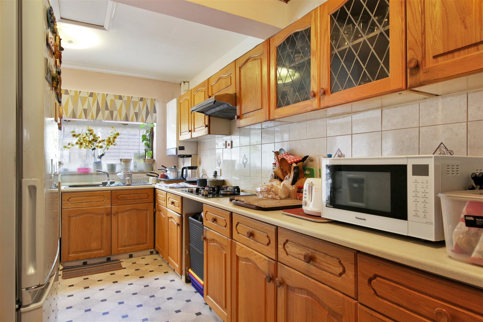 3 bed semi-detached house for sale in Heron Hill, Belvedere  - Property Image 3