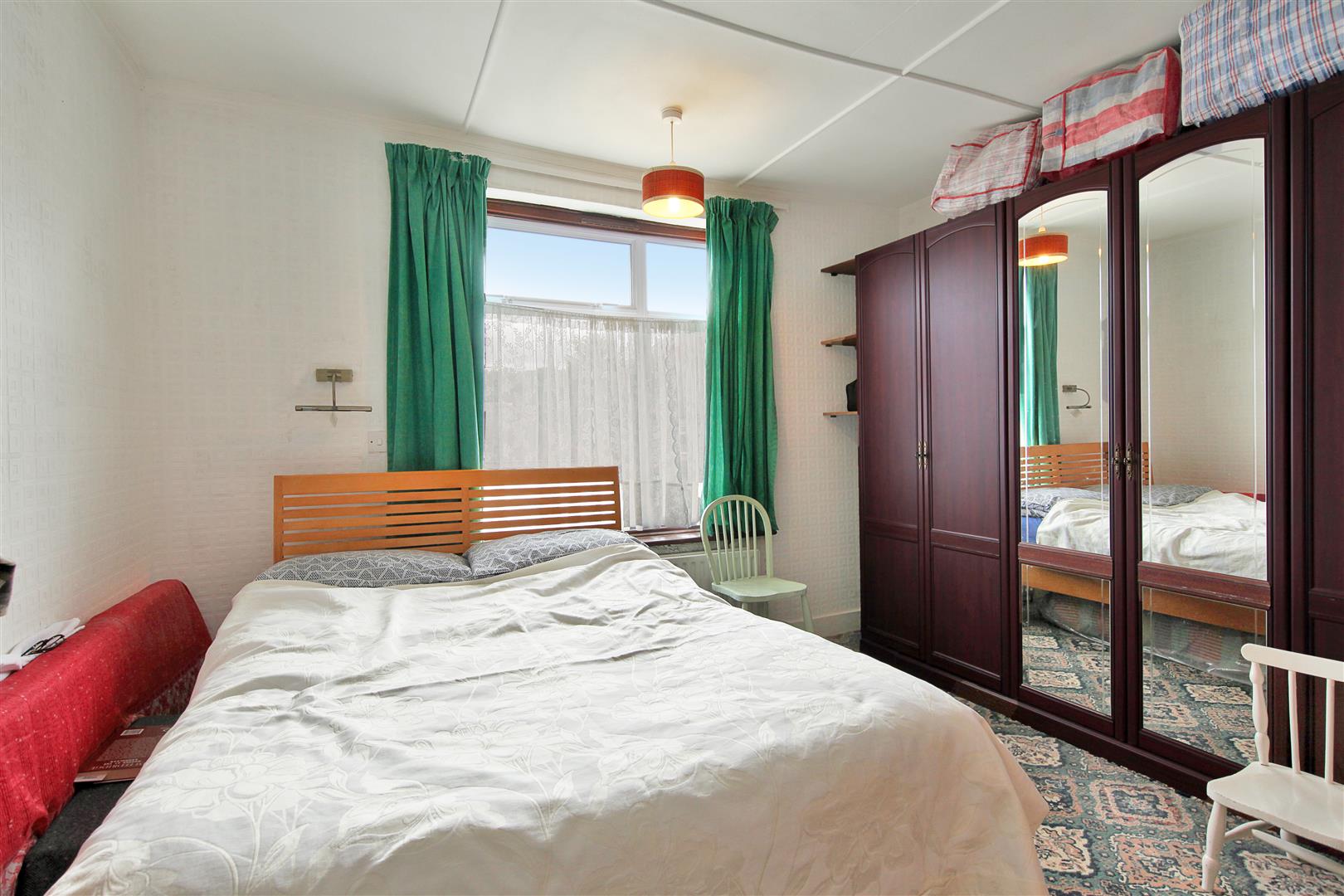 3 bed semi-detached house for sale in Heron Hill, Belvedere  - Property Image 6