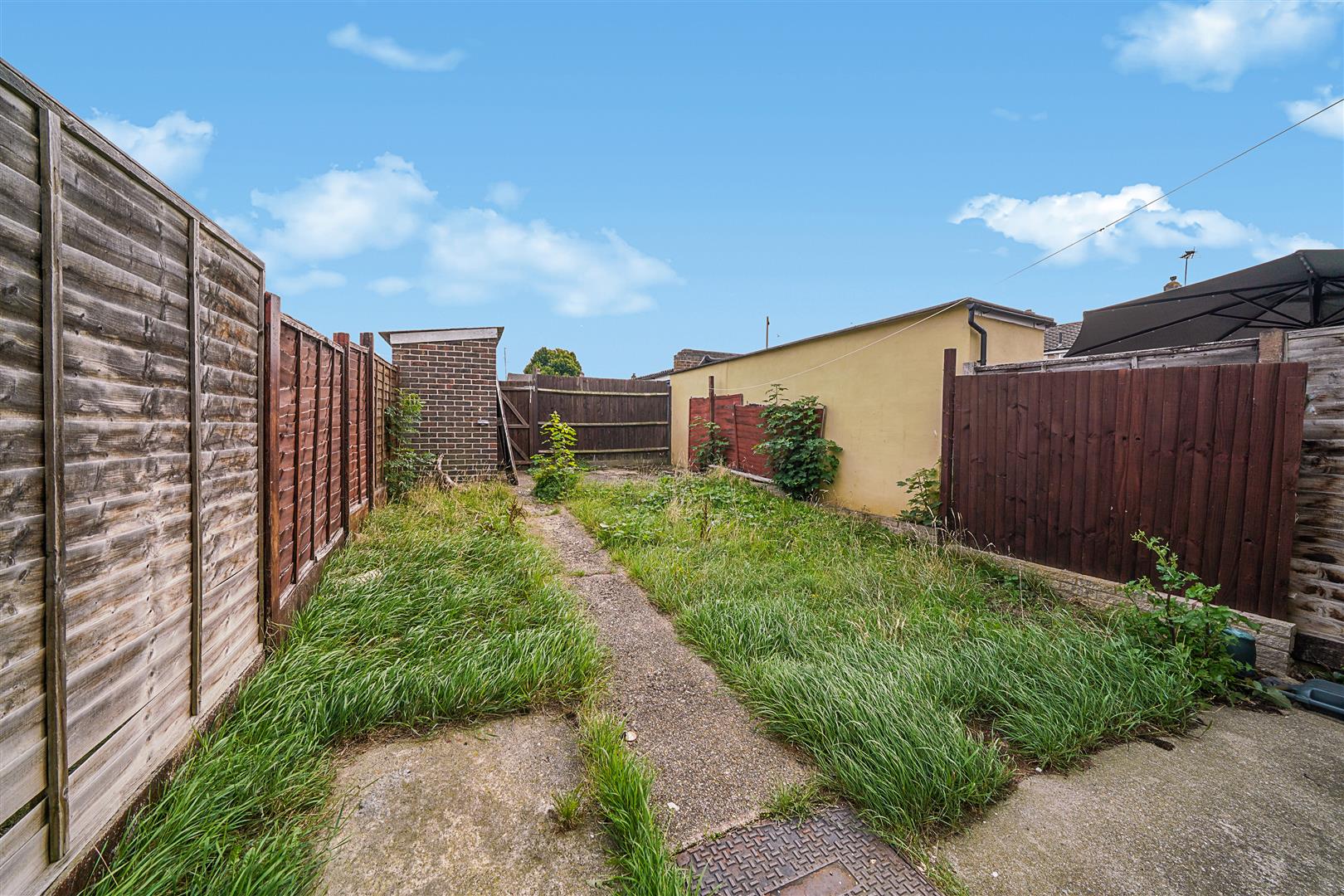 3 bed terraced house for sale in Wickham Street, Welling  - Property Image 11
