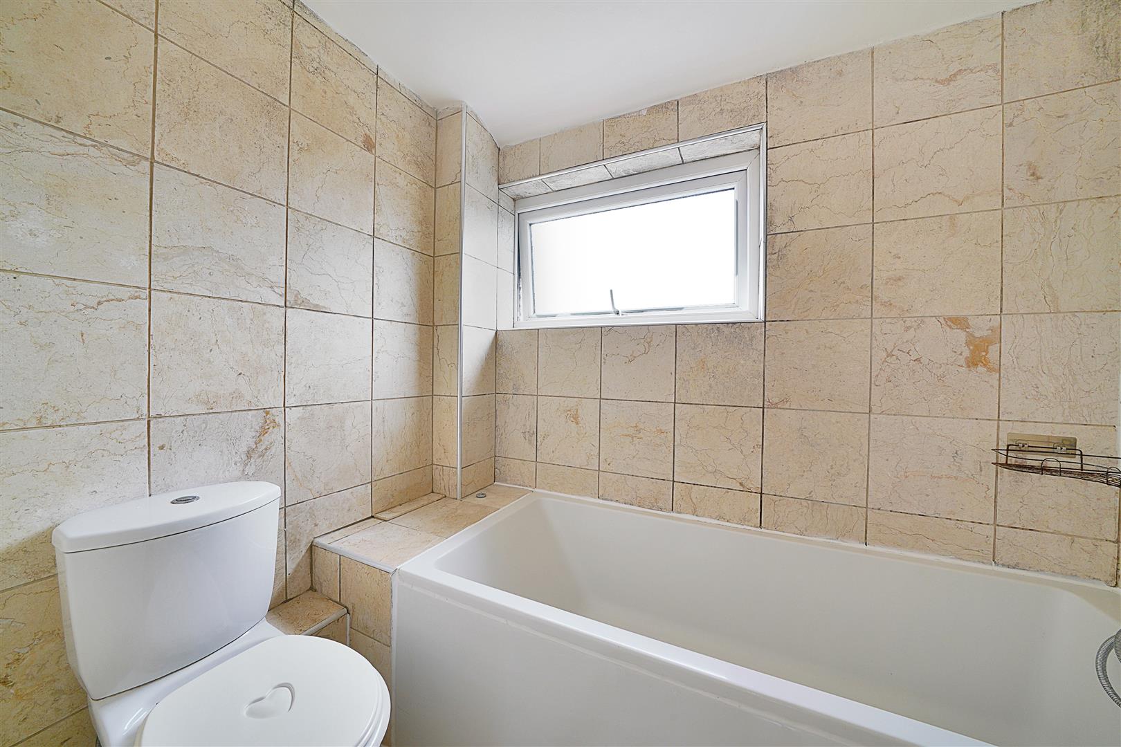 3 bed terraced house for sale in Wickham Street, Welling  - Property Image 10