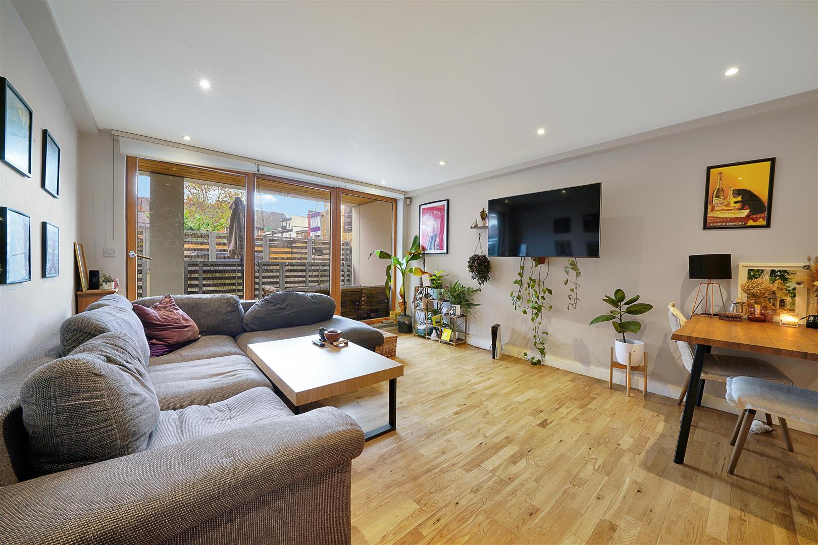 2 bed flat for sale in Algernon Road, London - Property Image 1