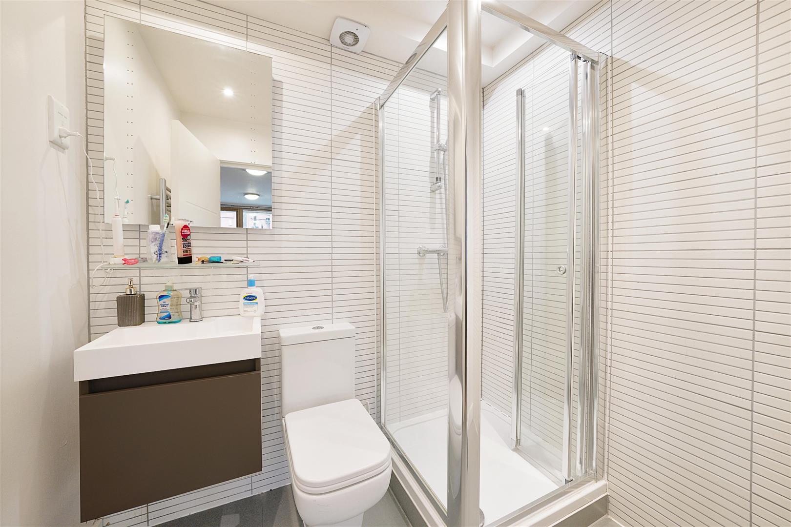 2 bed flat for sale in Algernon Road, London 6