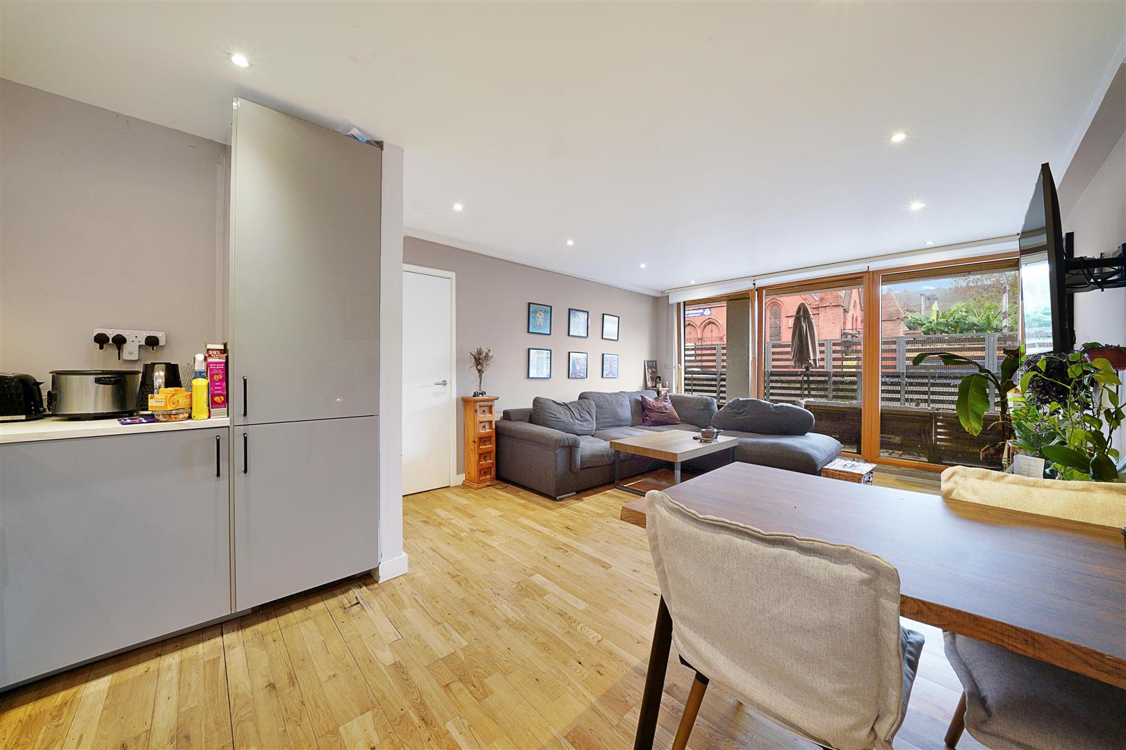 2 bed flat for sale in Algernon Road, London  - Property Image 2